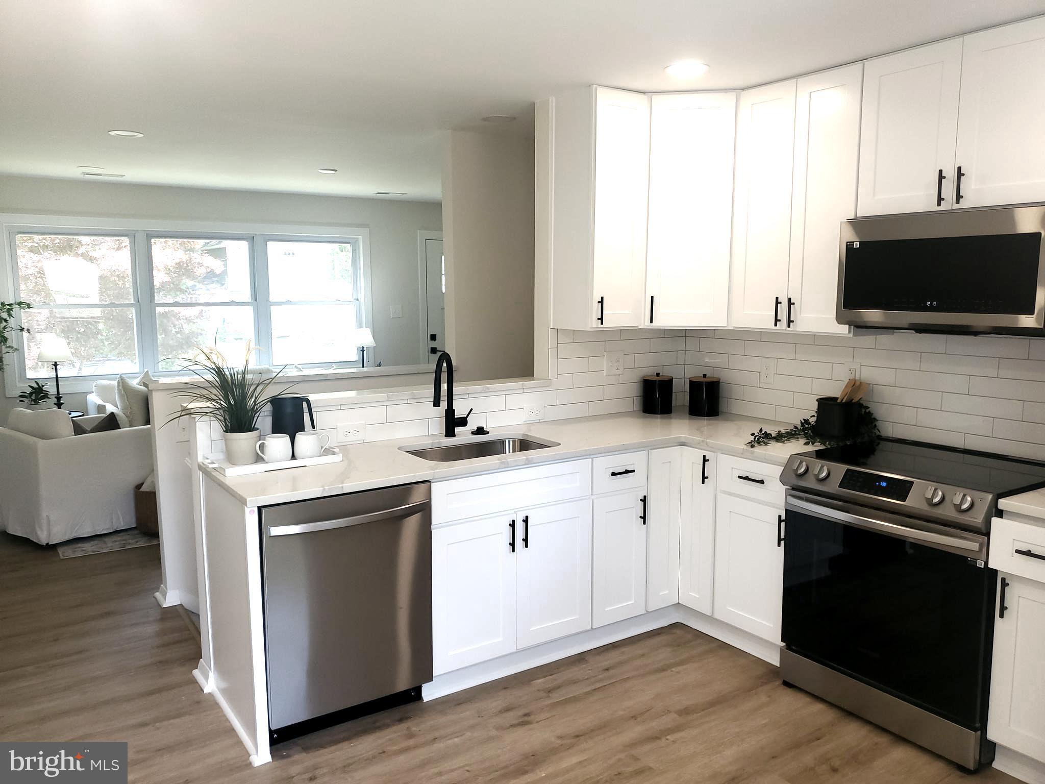 TRUXTON HEIGHTS - Residential Income