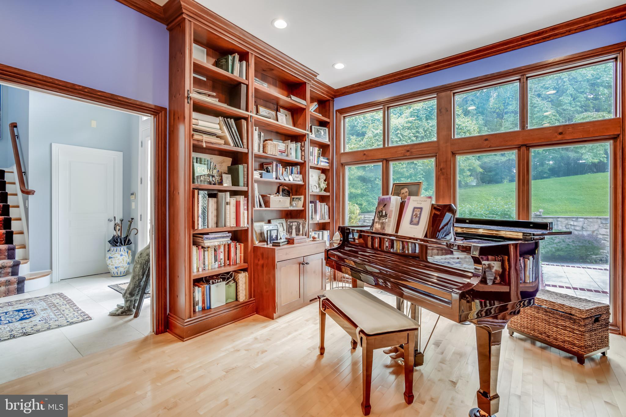 LEISURE HILL - Residential