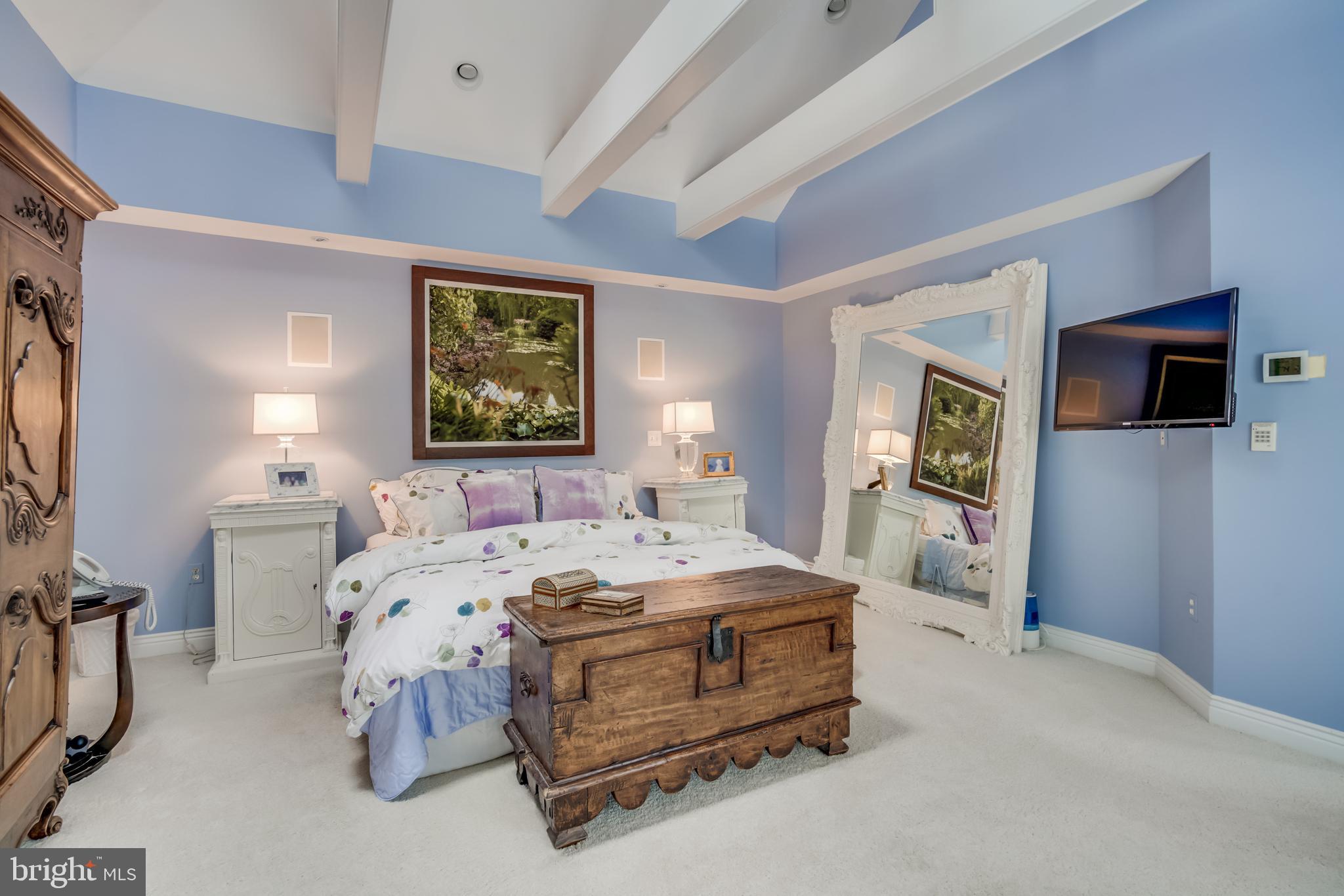 LEISURE HILL - Residential