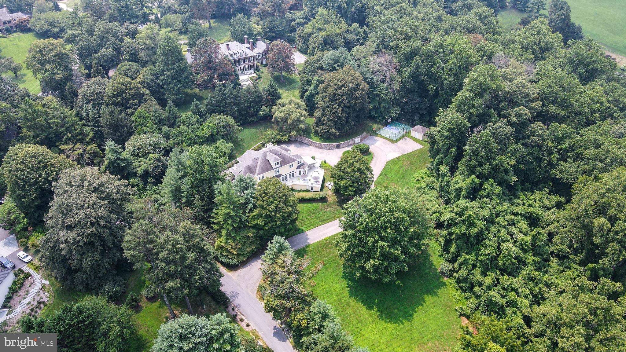 LEISURE HILL - Residential