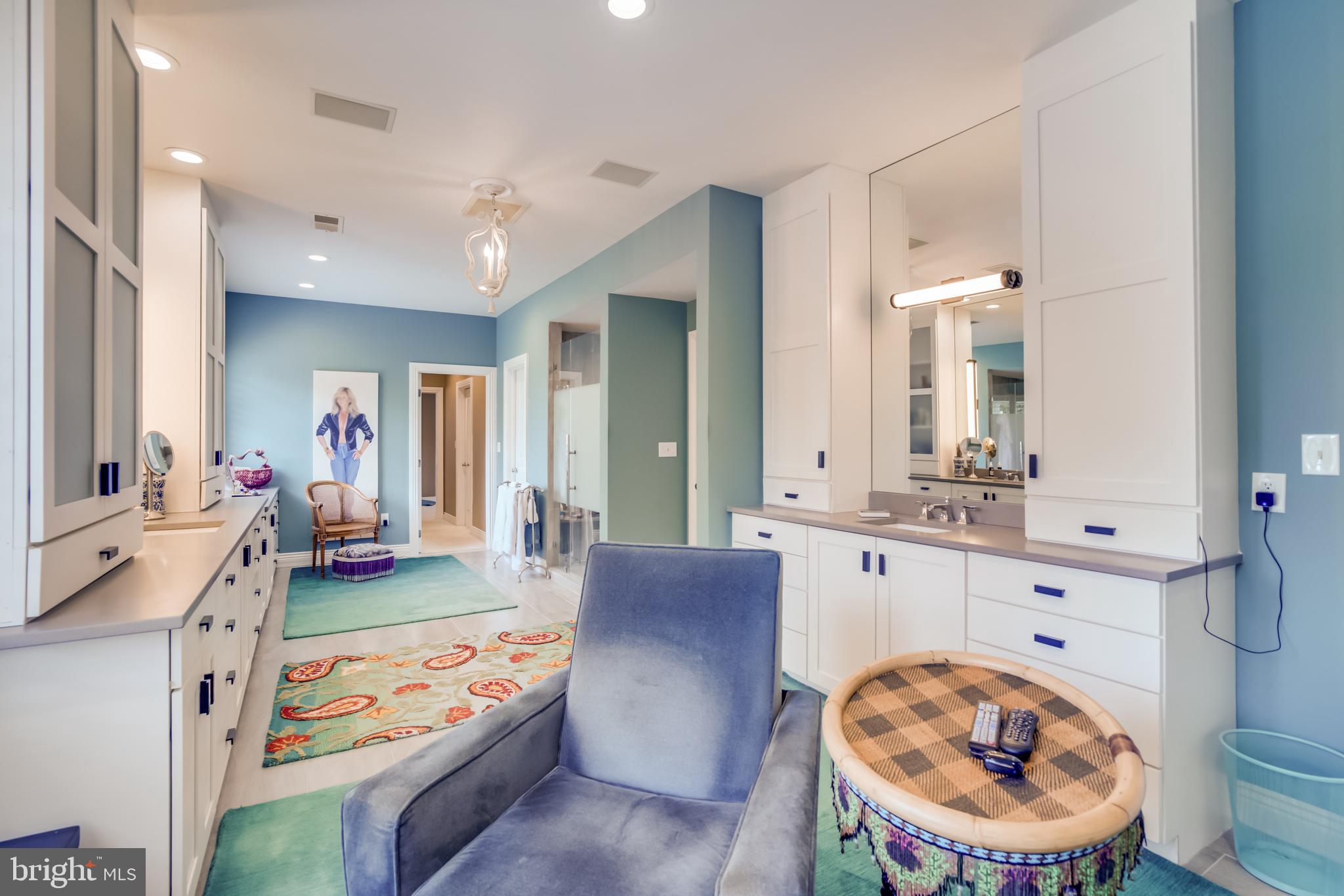 LEISURE HILL - Residential