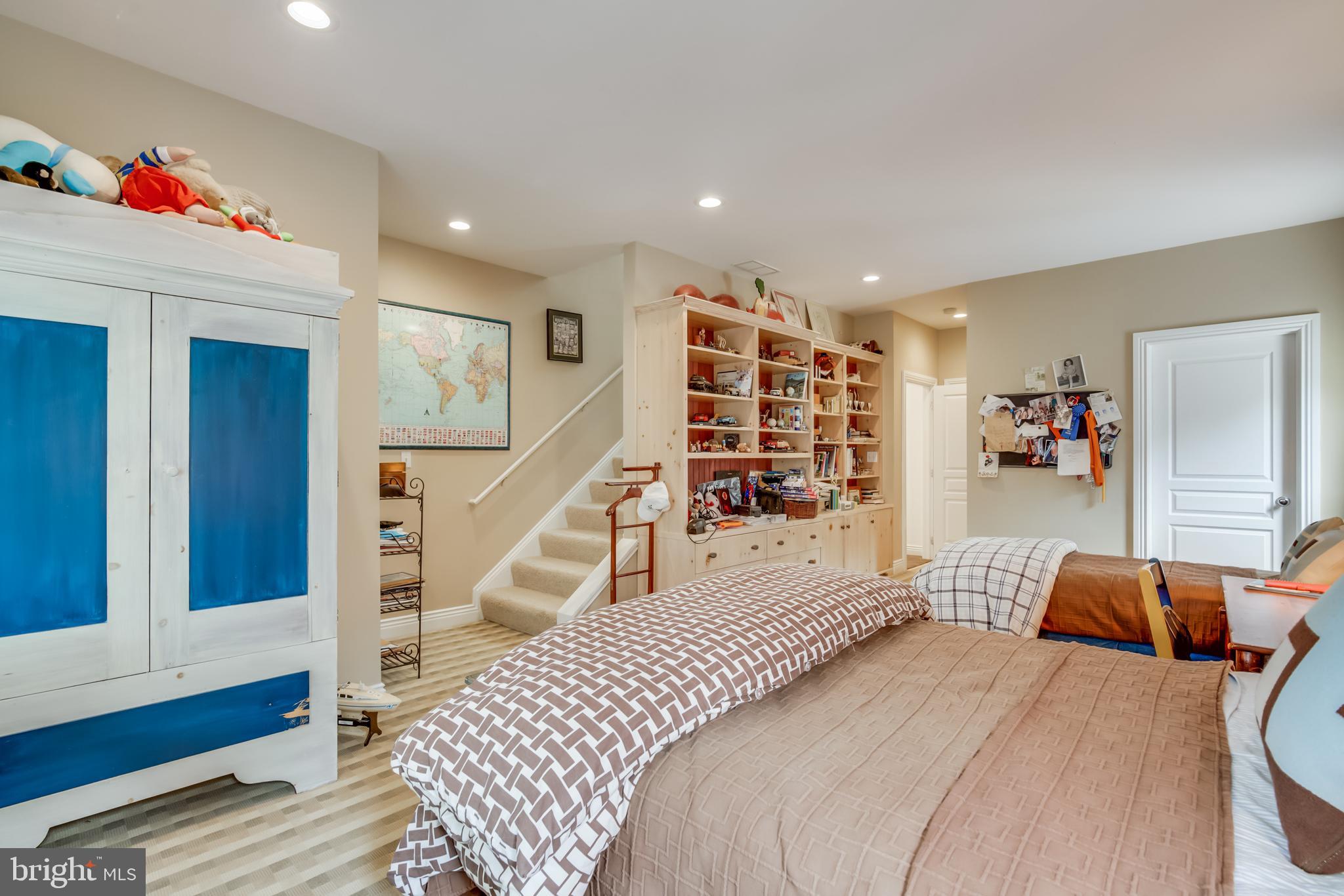 LEISURE HILL - Residential