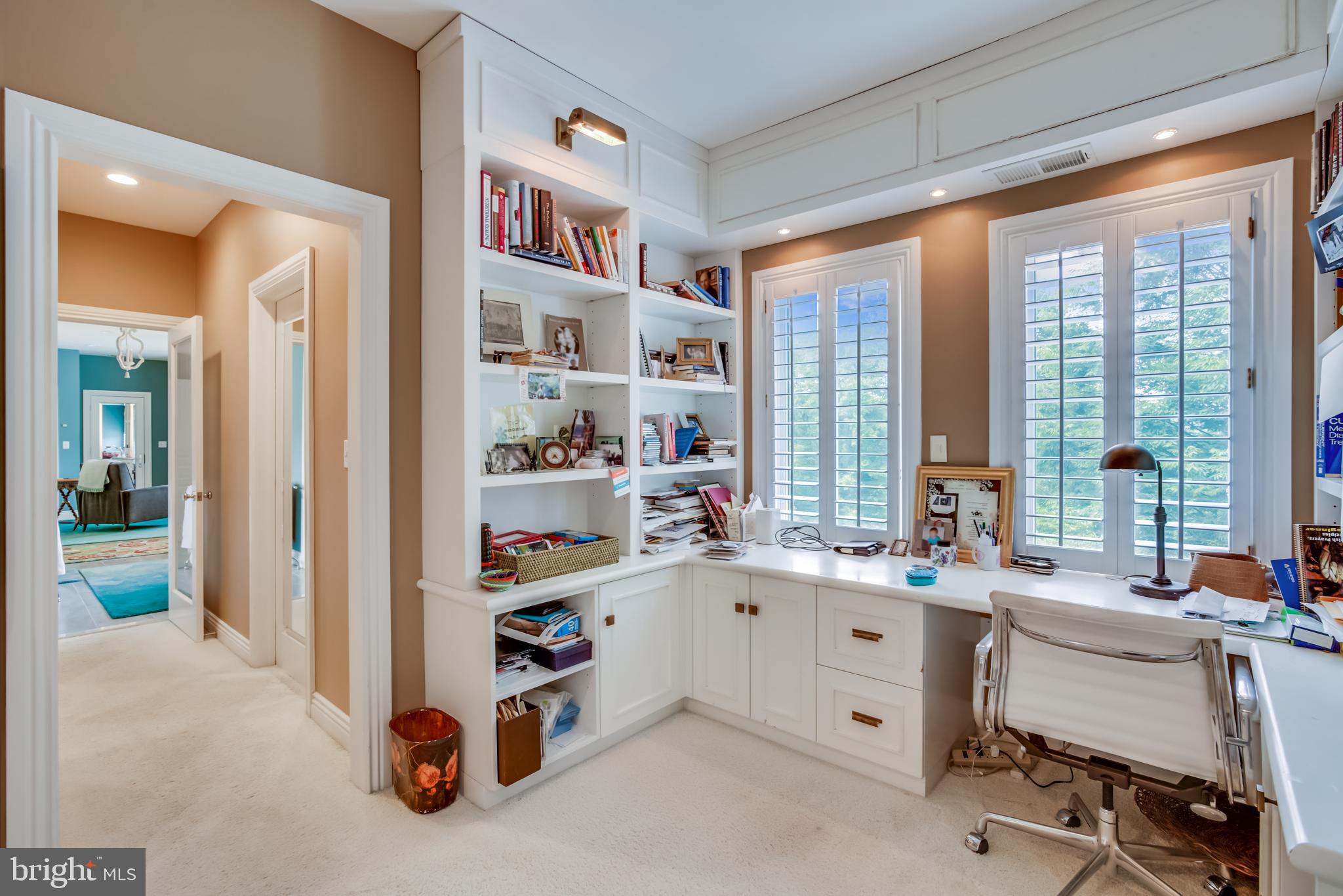 LEISURE HILL - Residential