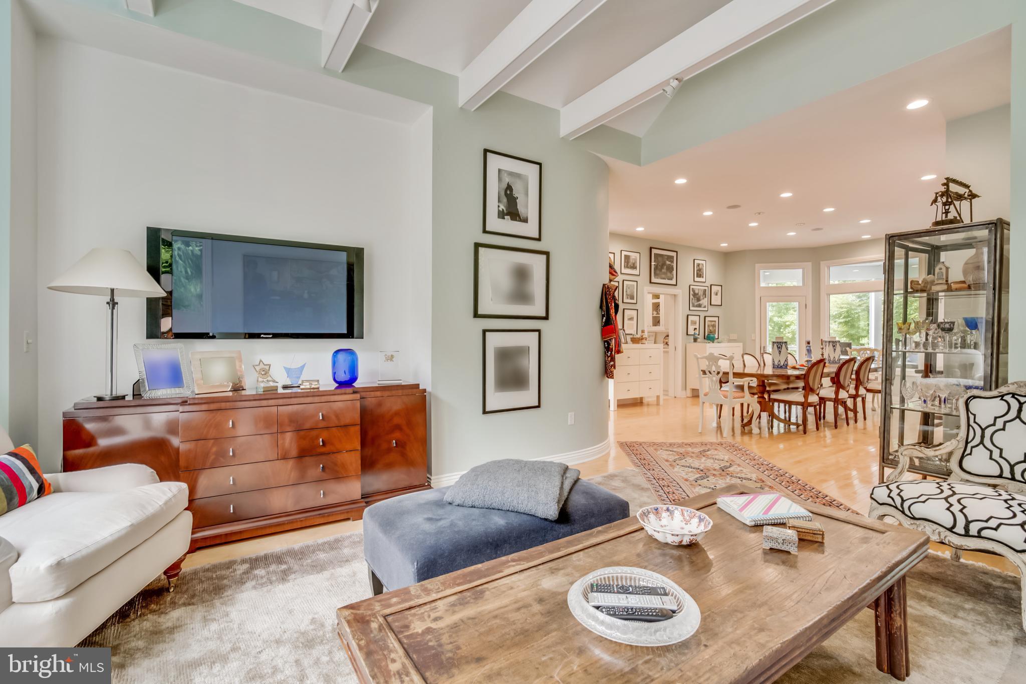 LEISURE HILL - Residential