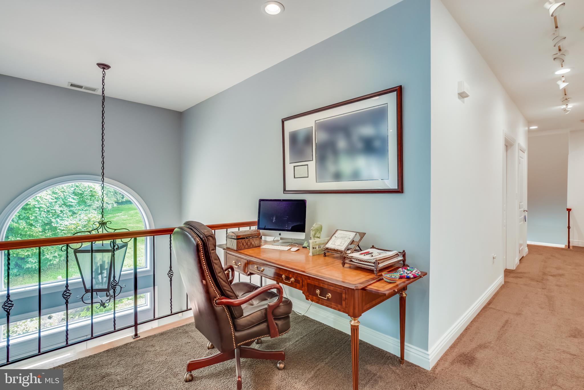 LEISURE HILL - Residential