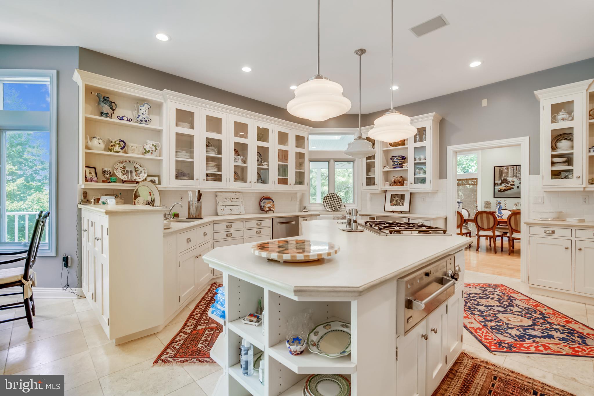 LEISURE HILL - Residential