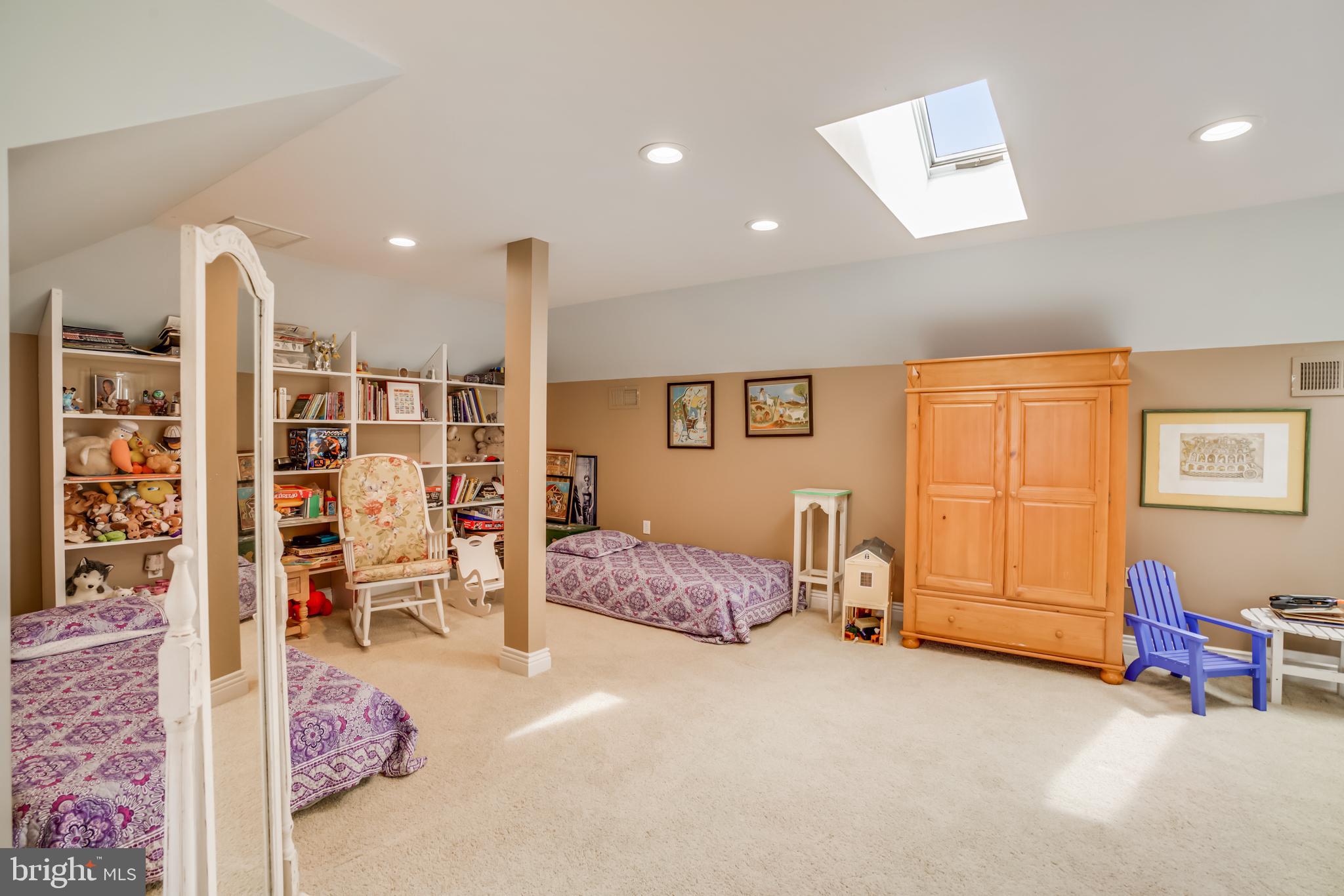 LEISURE HILL - Residential