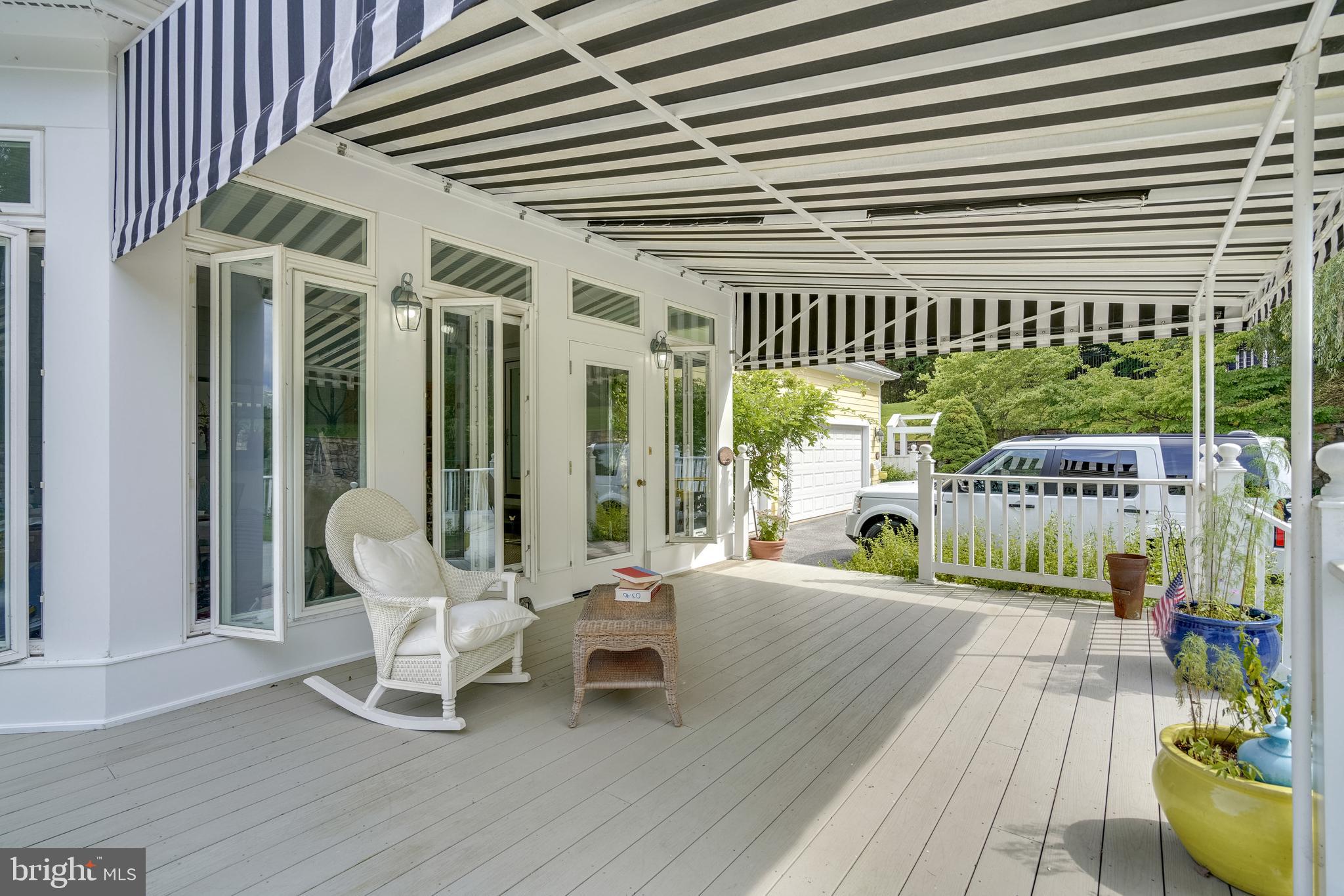 LEISURE HILL - Residential