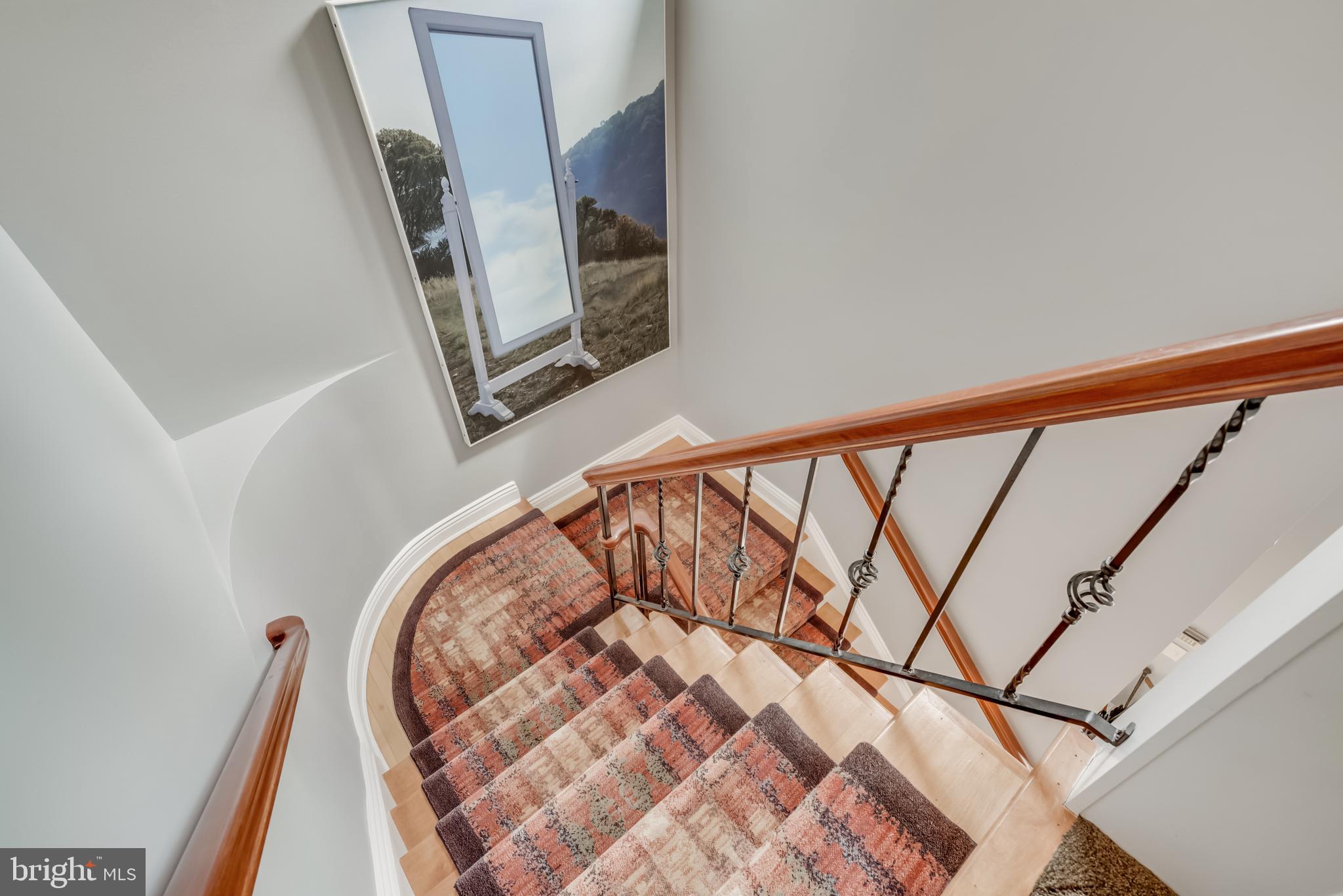 LEISURE HILL - Residential