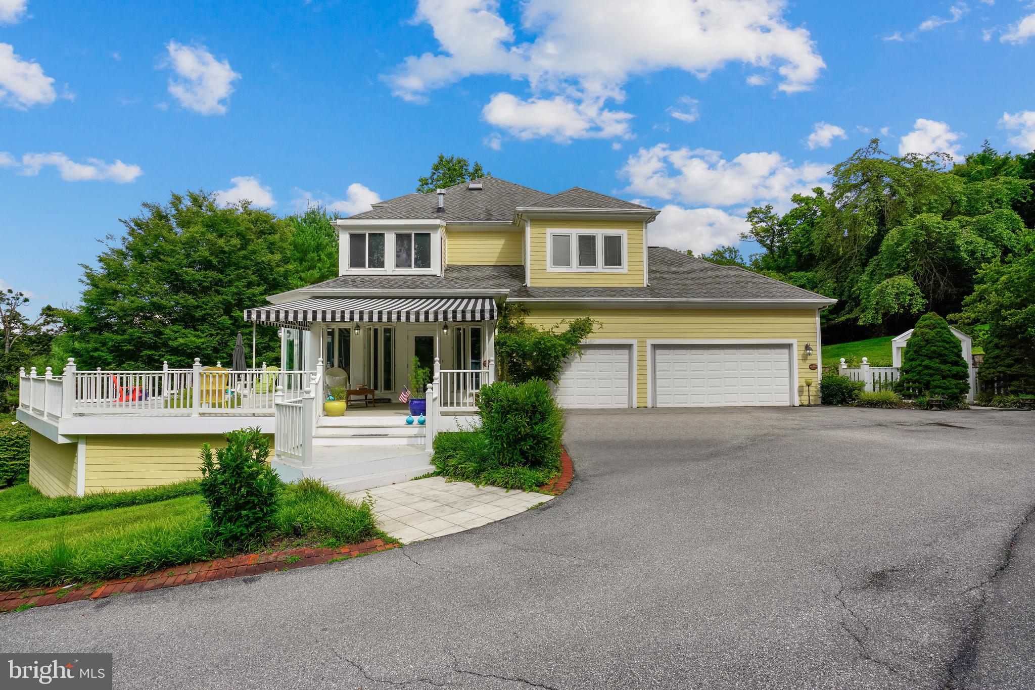 LEISURE HILL - Residential