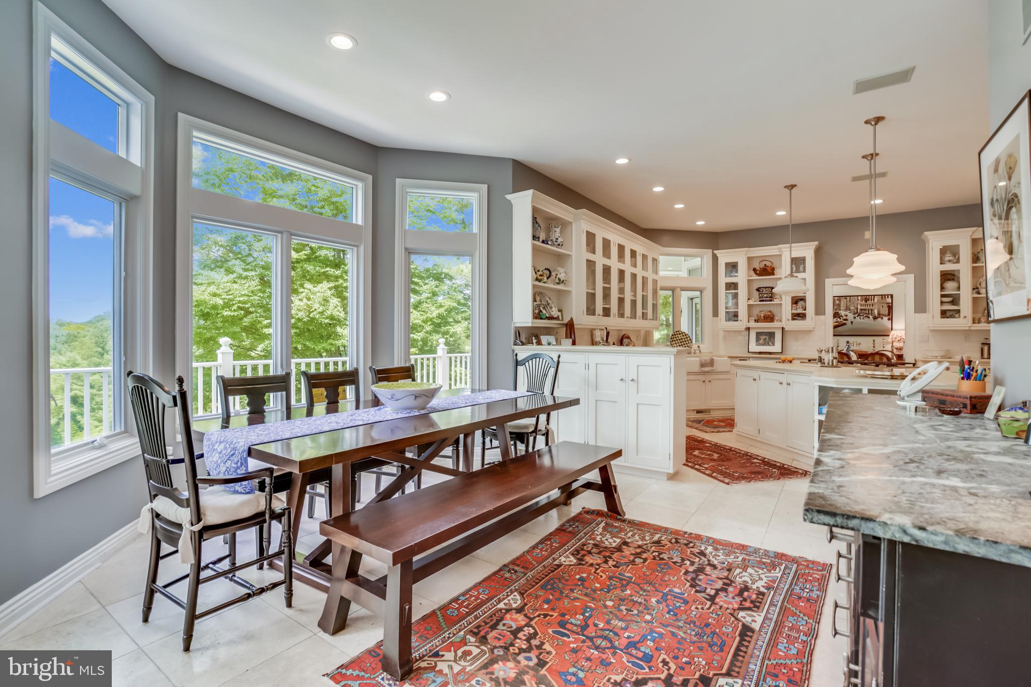 LEISURE HILL - Residential