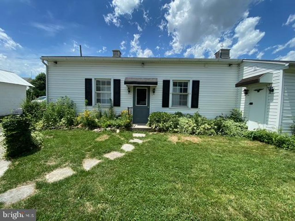 Photo of 116 - B Ridge Avenue, WAYNESBORO, PA 17268 (MLS # PAFL2032834)