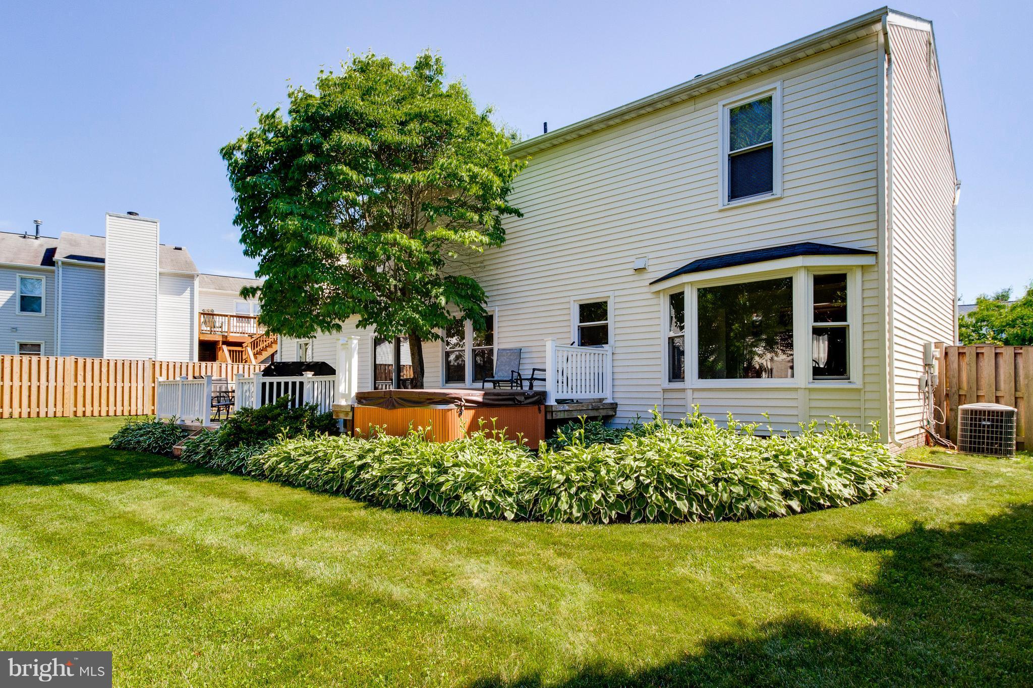 BELLE POND FARM - Residential