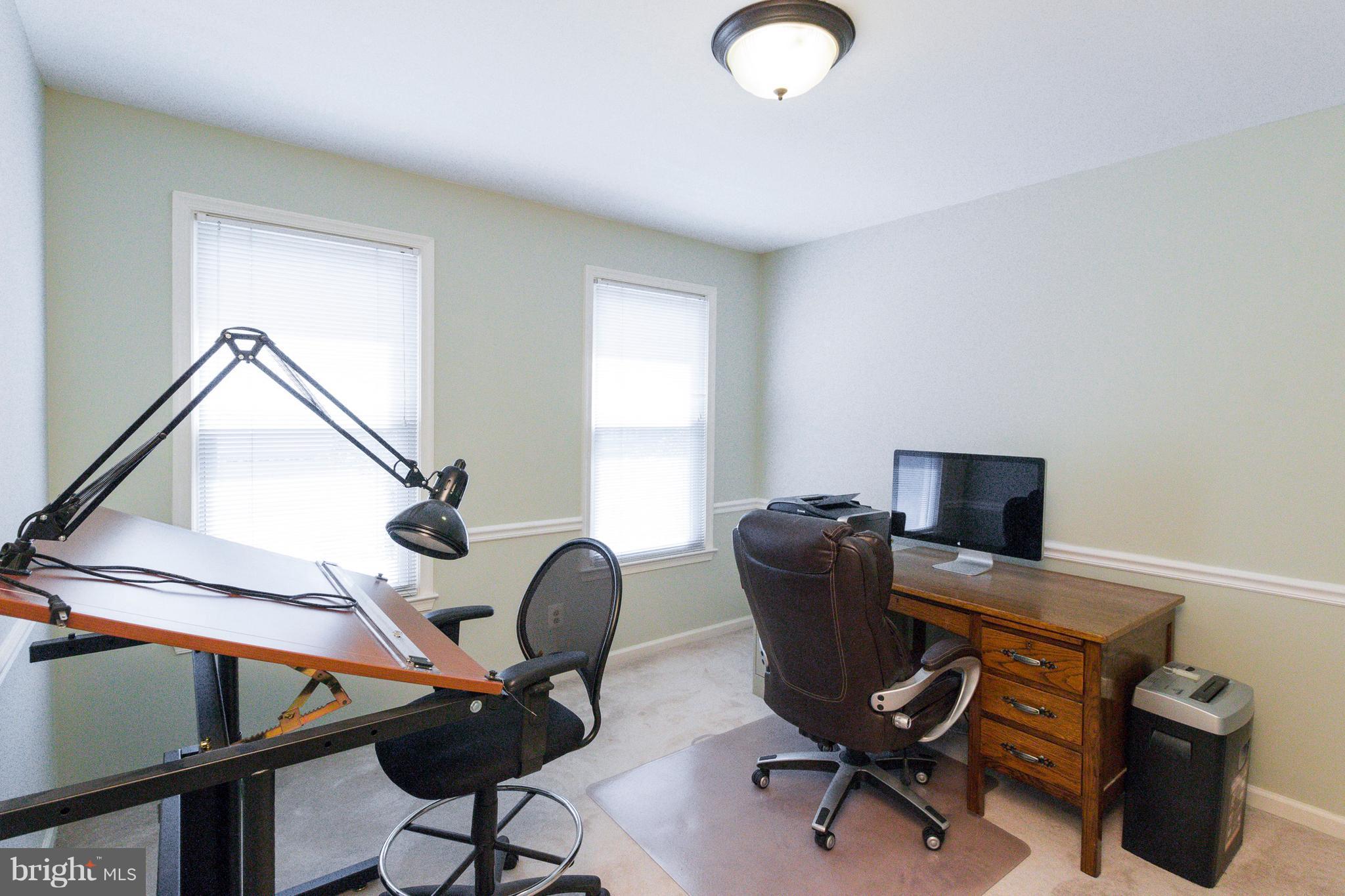 BELLE POND FARM - Residential