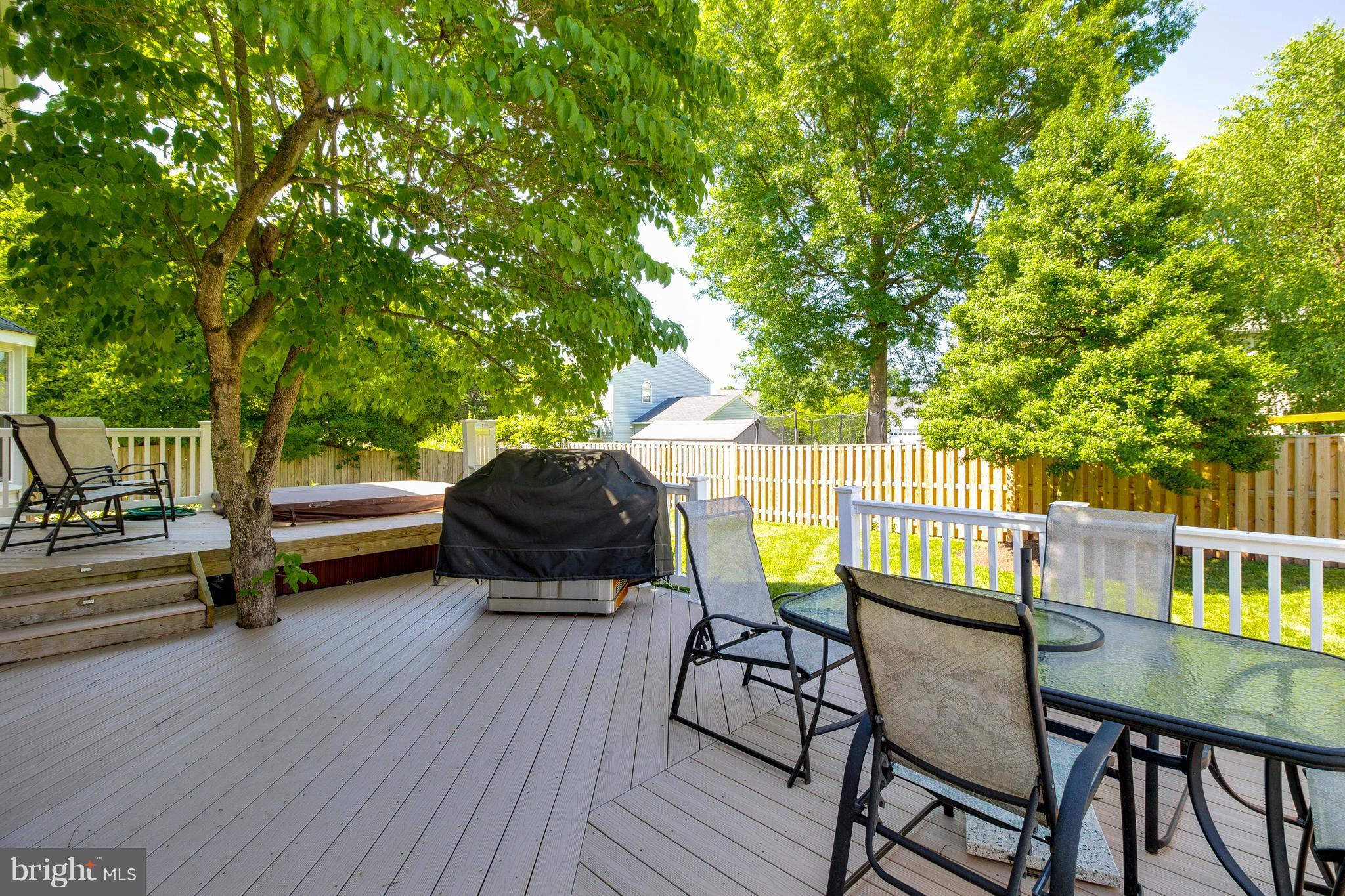 BELLE POND FARM - Residential