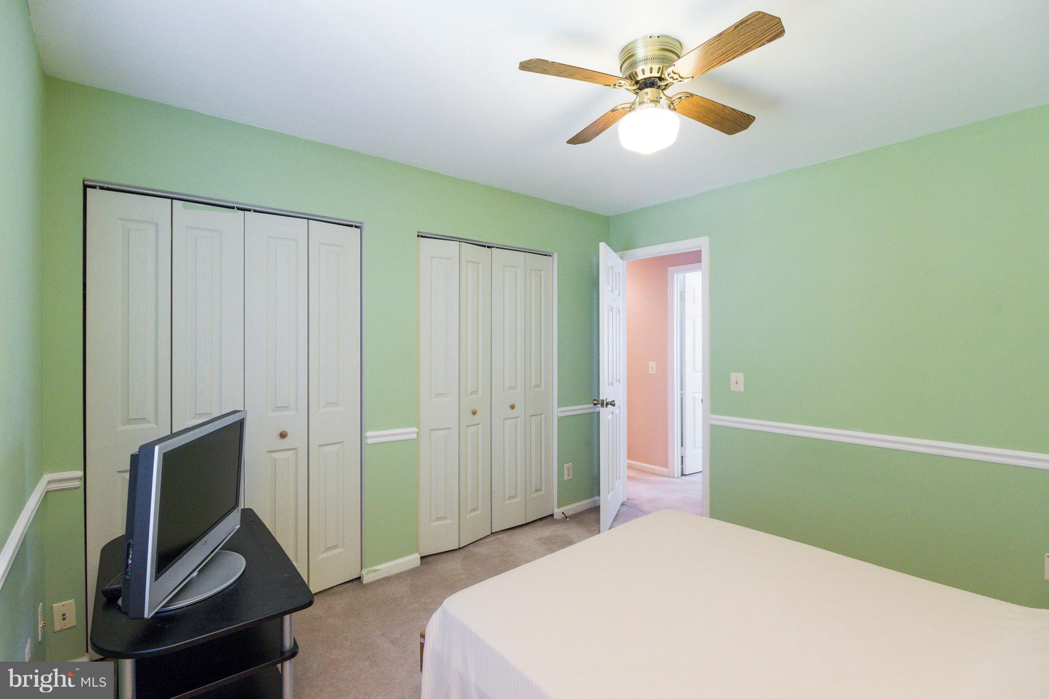 BELLE POND FARM - Residential