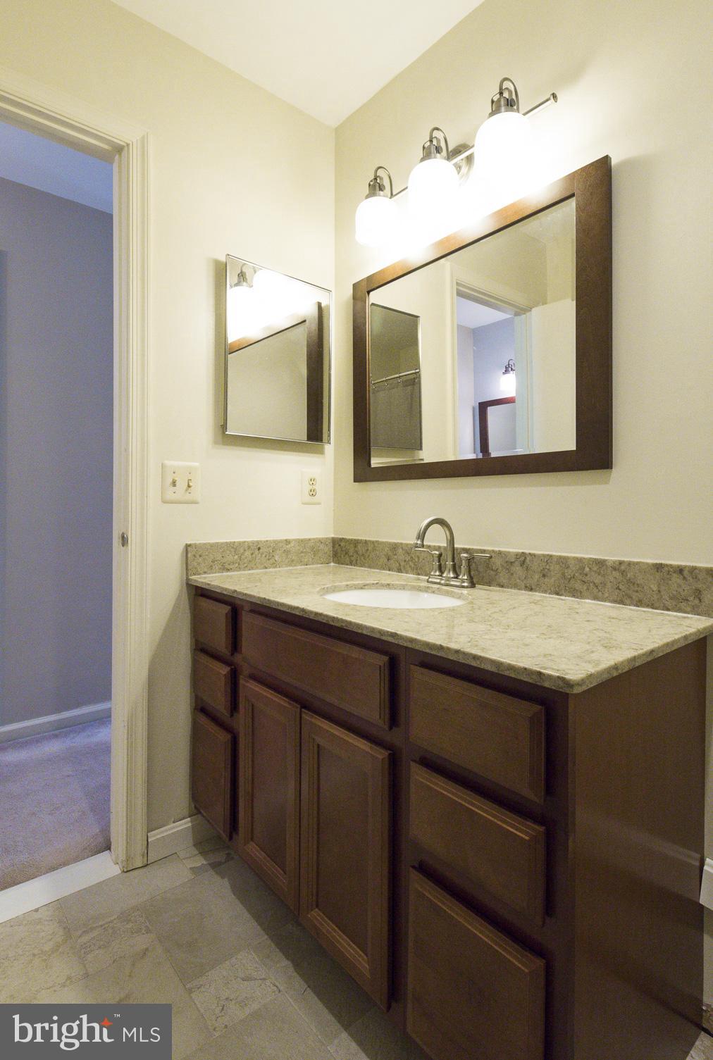 BELLE POND FARM - Residential