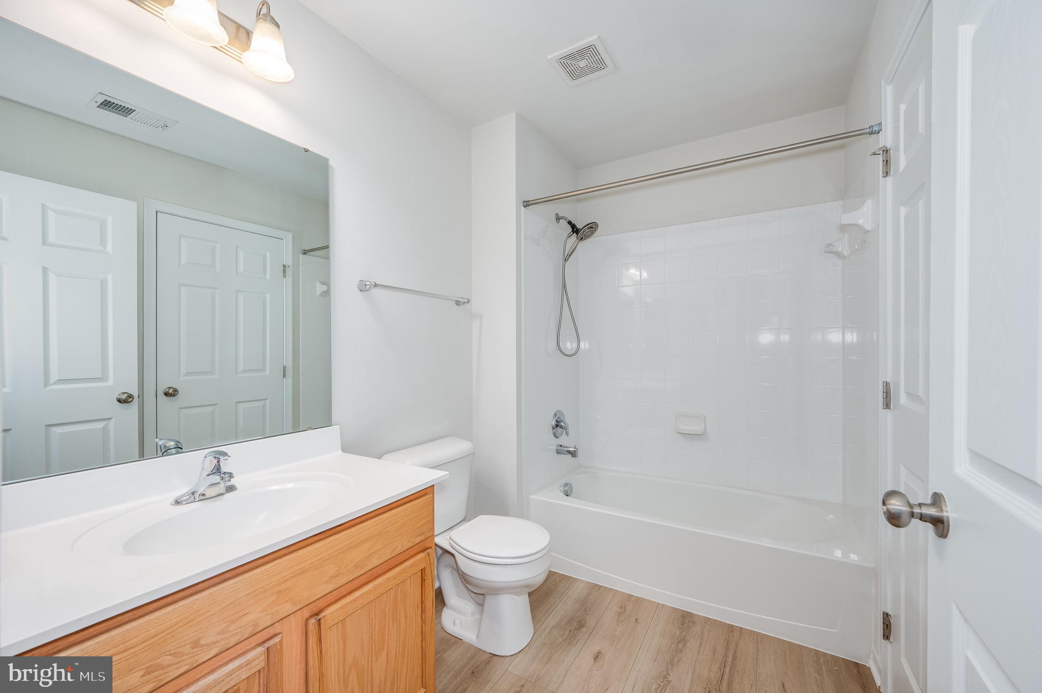 BROOKFIELD ON THE POTOMAC - Residential