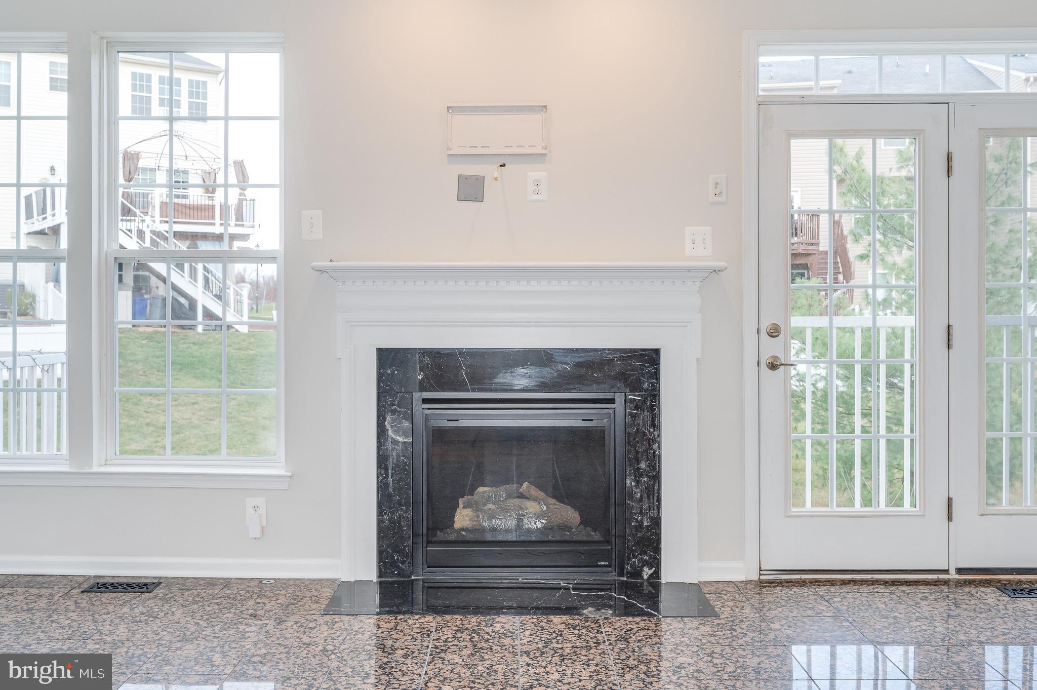 BROOKFIELD ON THE POTOMAC - Residential