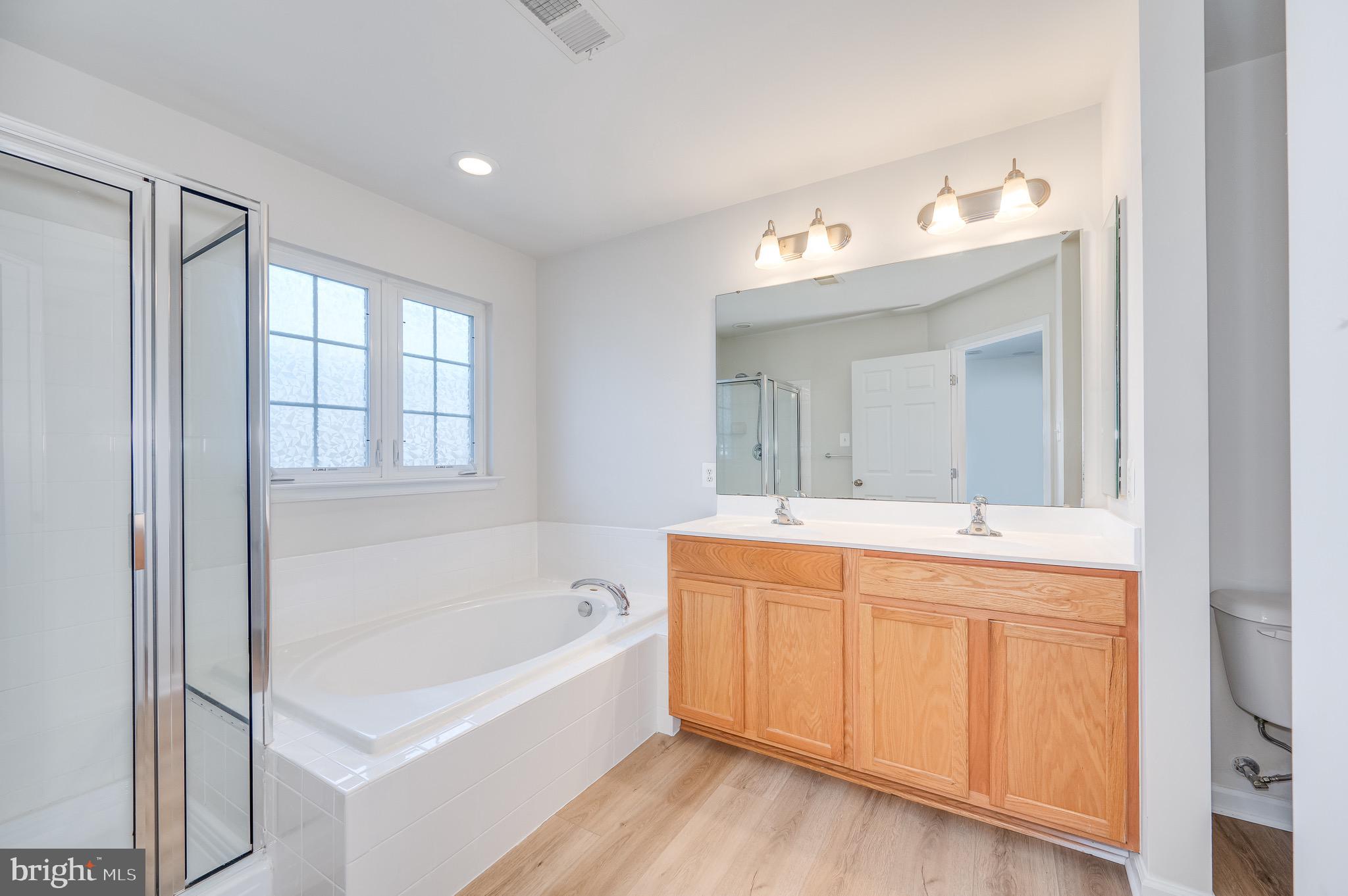 BROOKFIELD ON THE POTOMAC - Residential