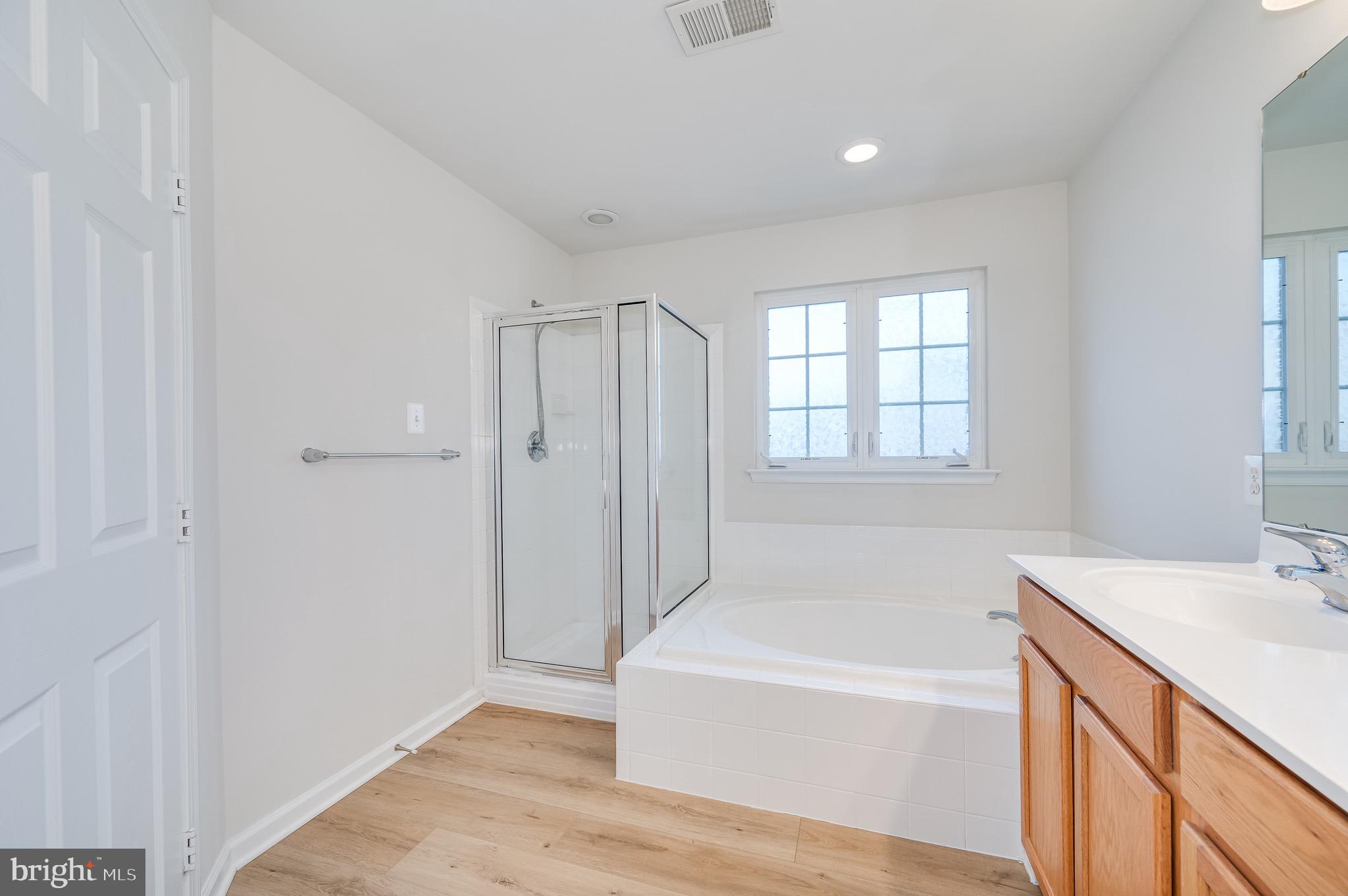 BROOKFIELD ON THE POTOMAC - Residential