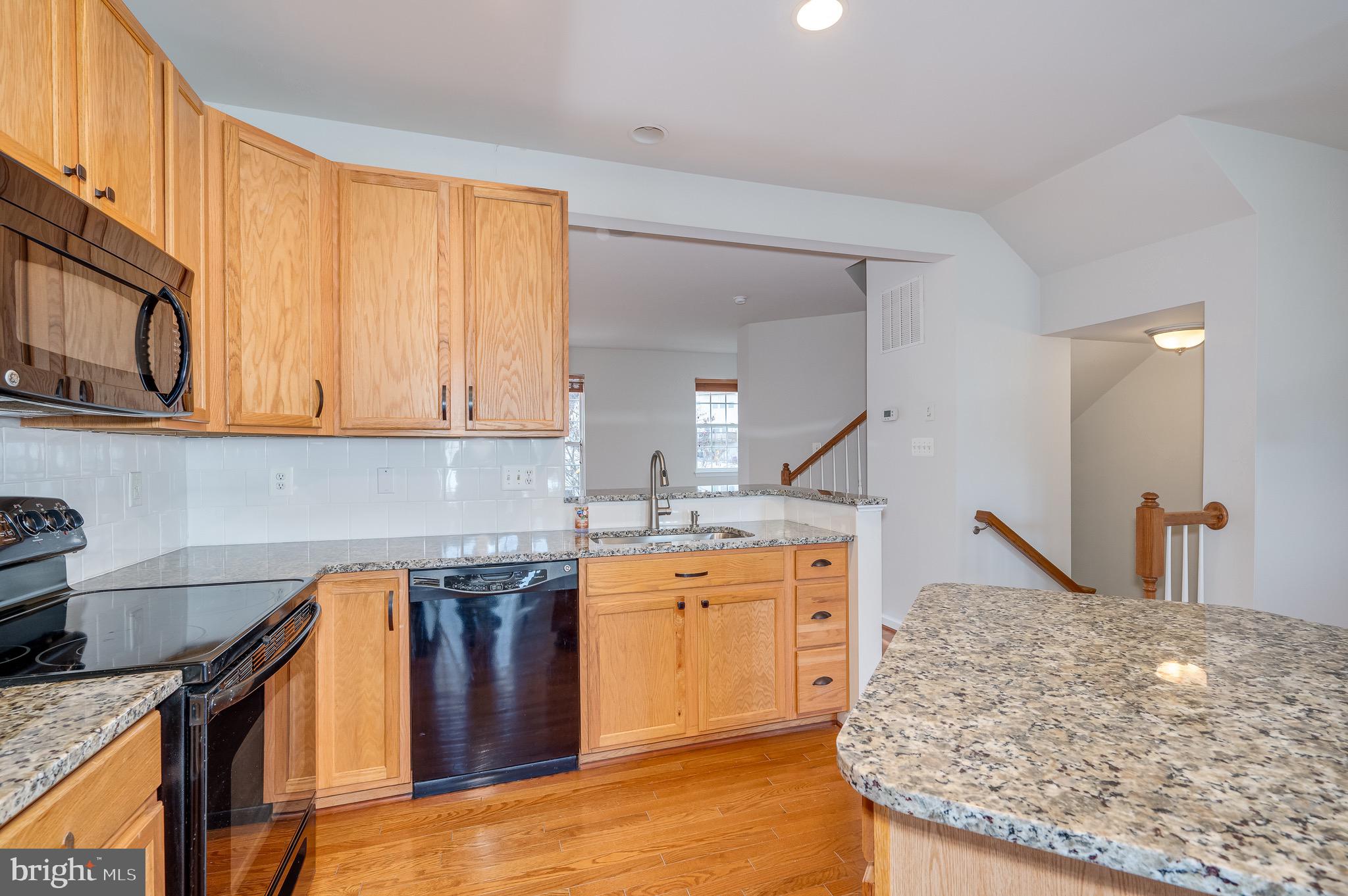 BROOKFIELD ON THE POTOMAC - Residential