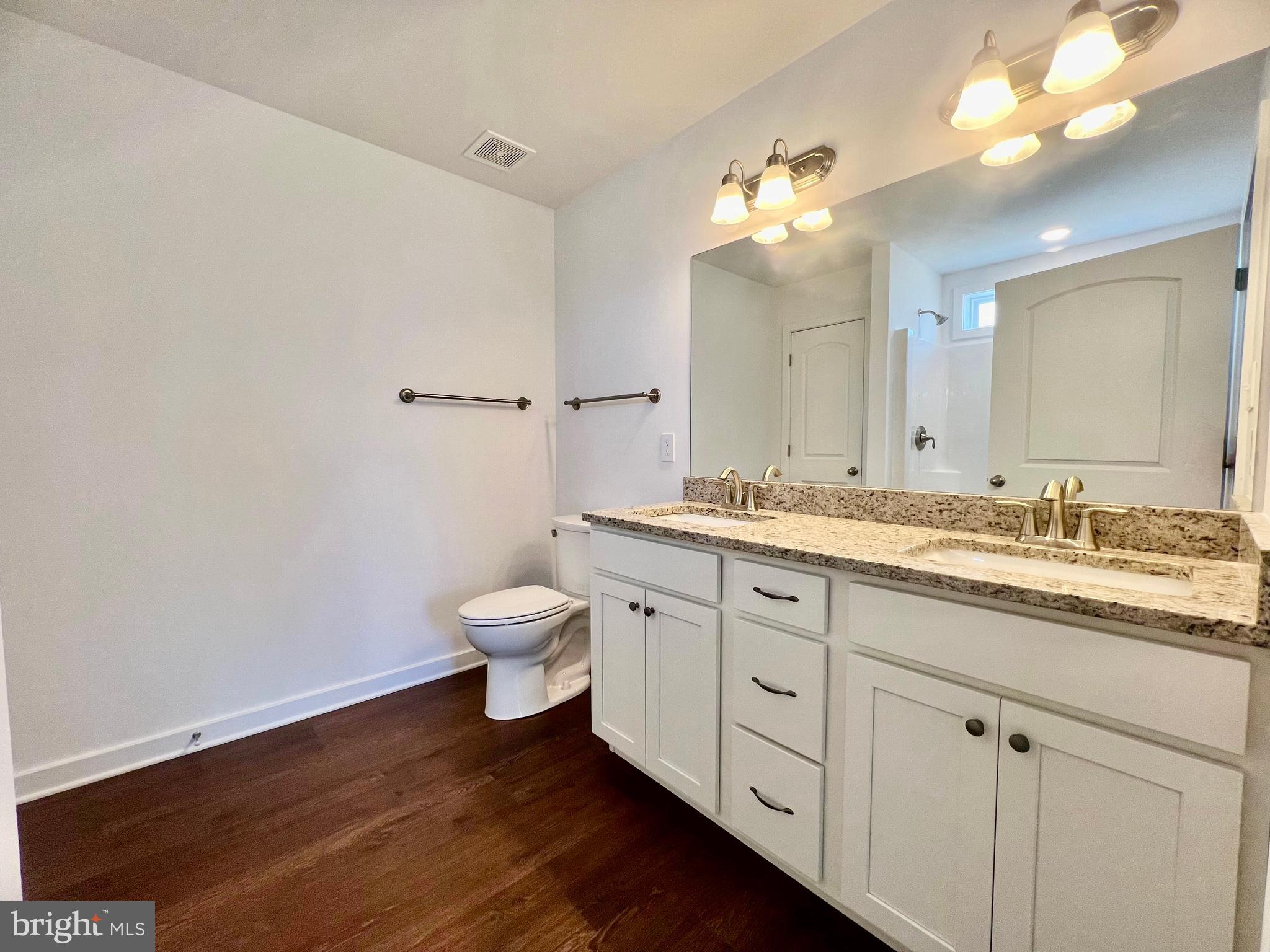 HARVEST GLEN - Residential