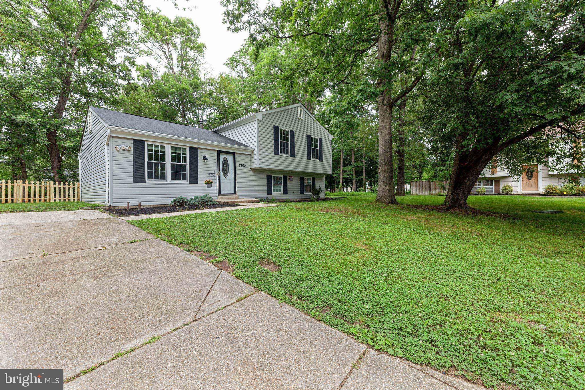 ST CHARLES SUB - BANNISTER - Residential