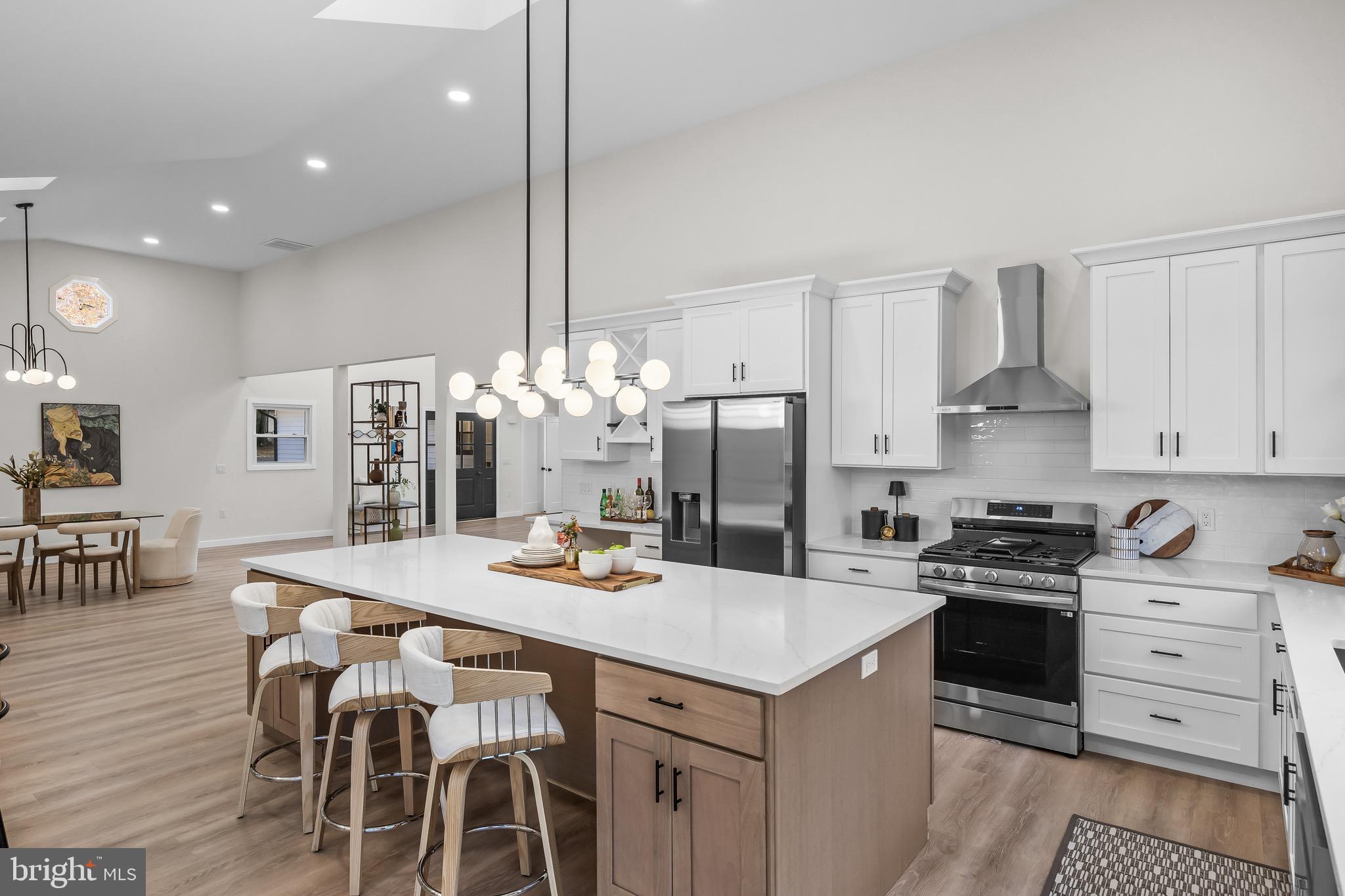 HOOT OWL ESTATES - Residential