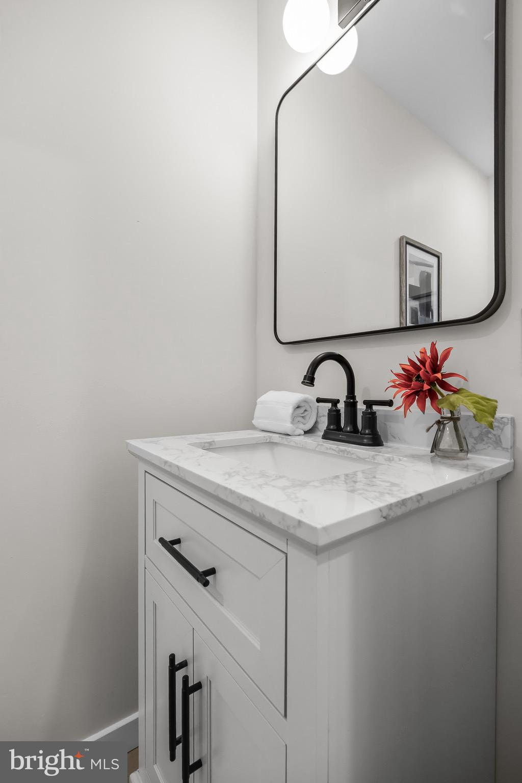 HOOT OWL ESTATES - Residential