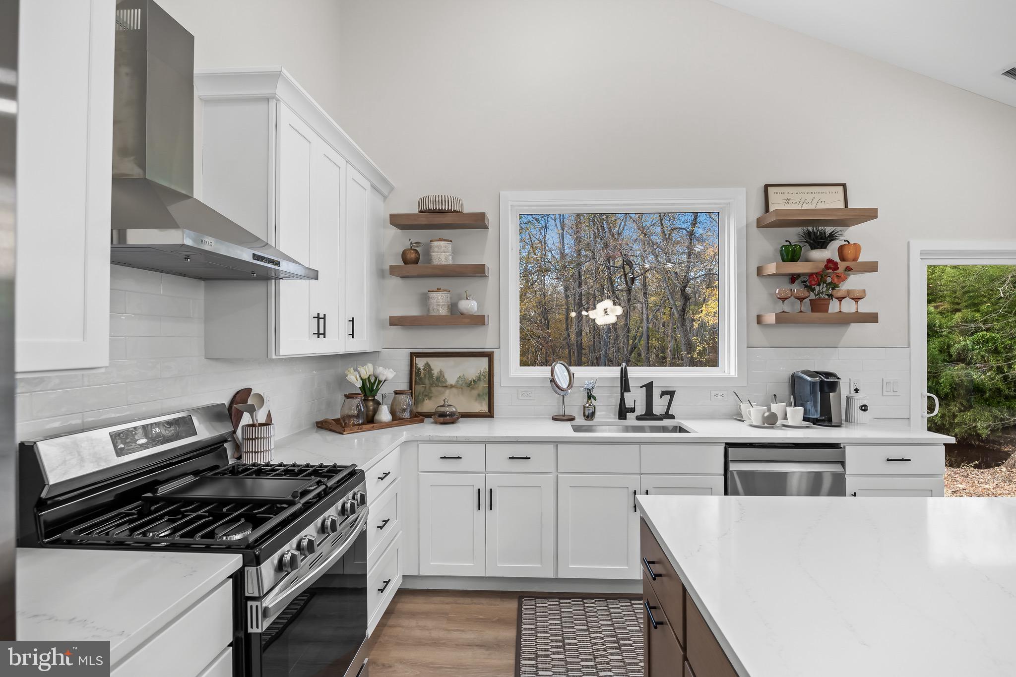 HOOT OWL ESTATES - Residential