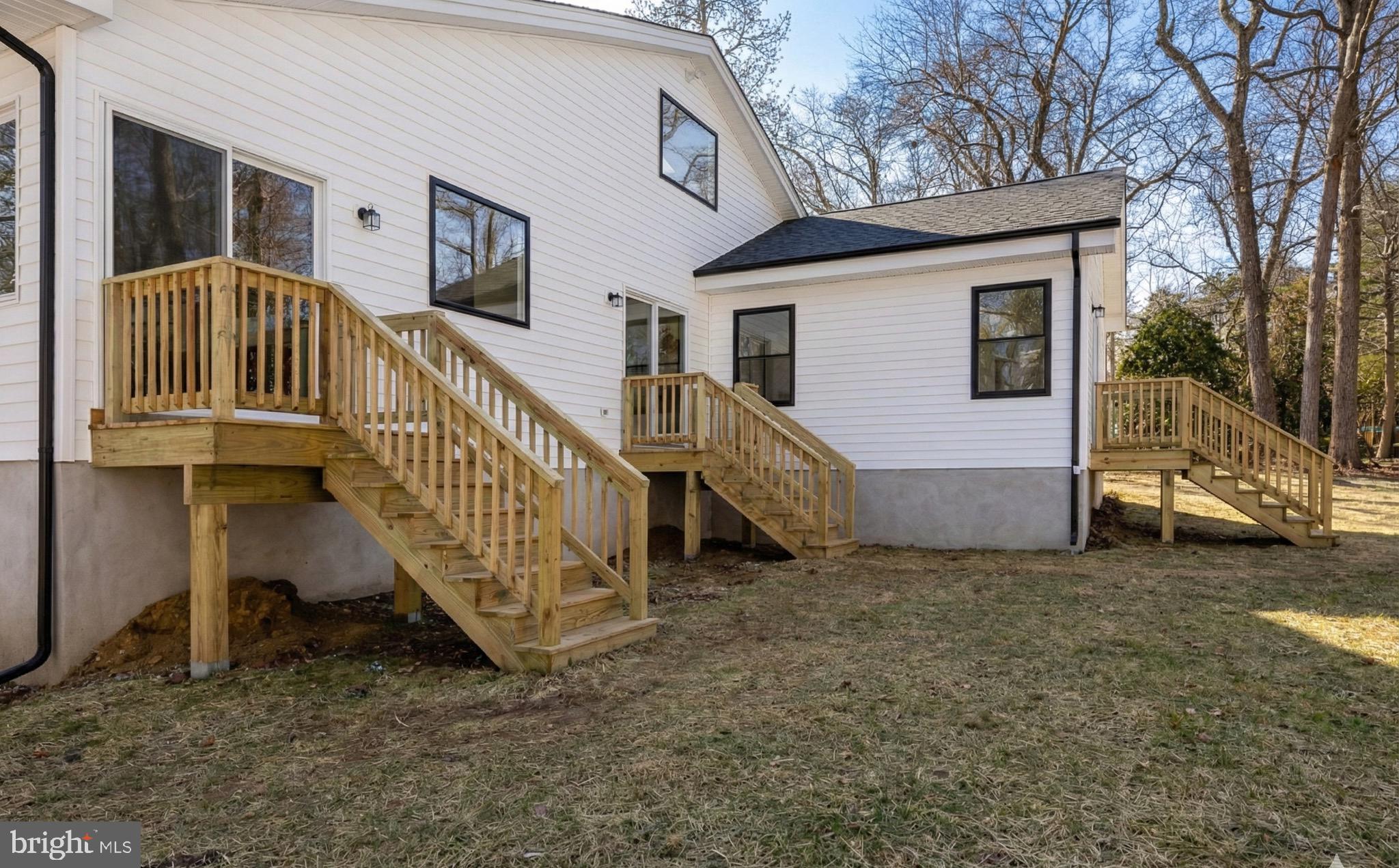 HOOT OWL ESTATES - Residential