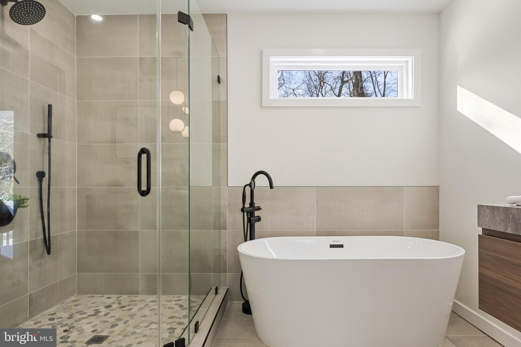 HOOT OWL ESTATES - Residential