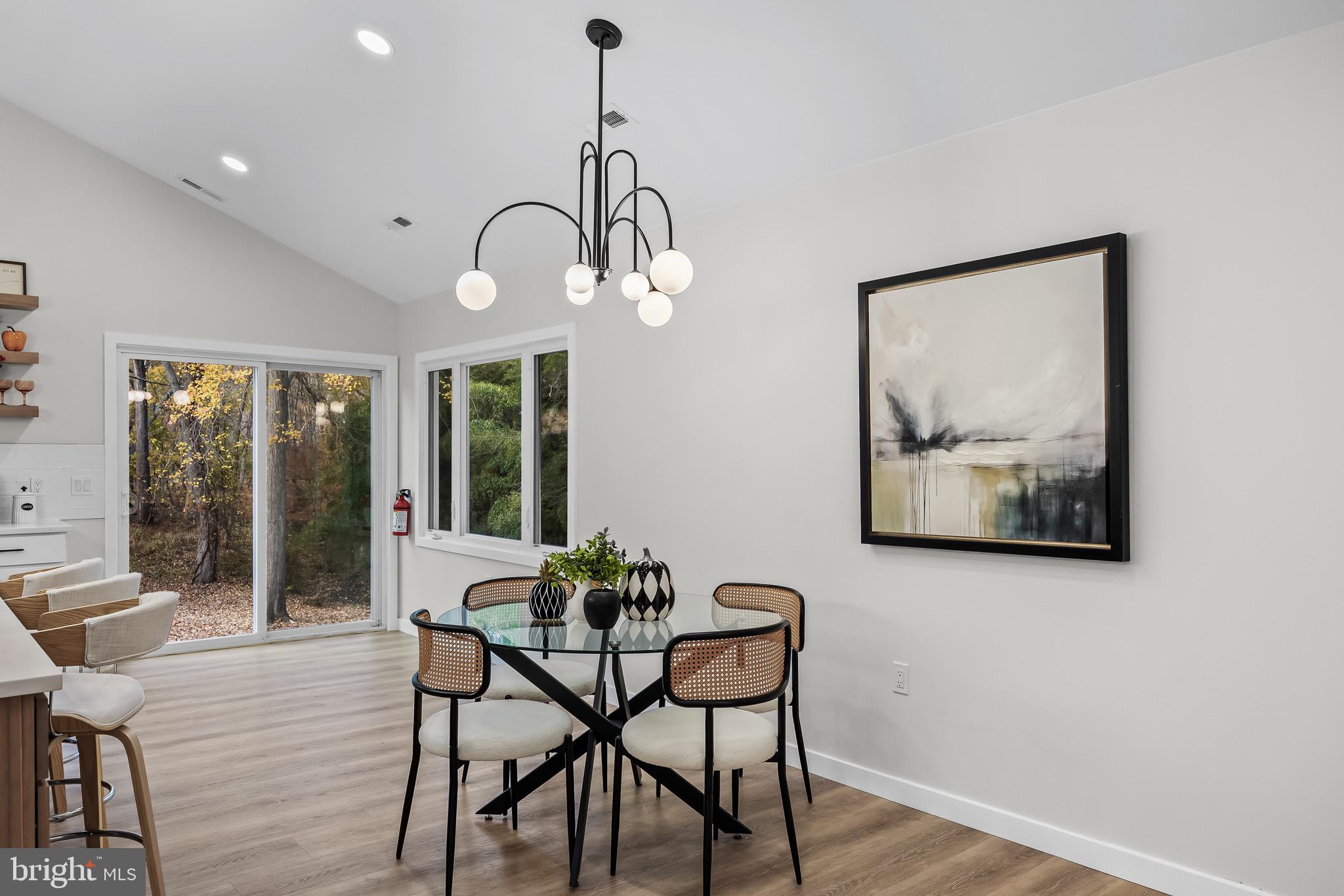 HOOT OWL ESTATES - Residential