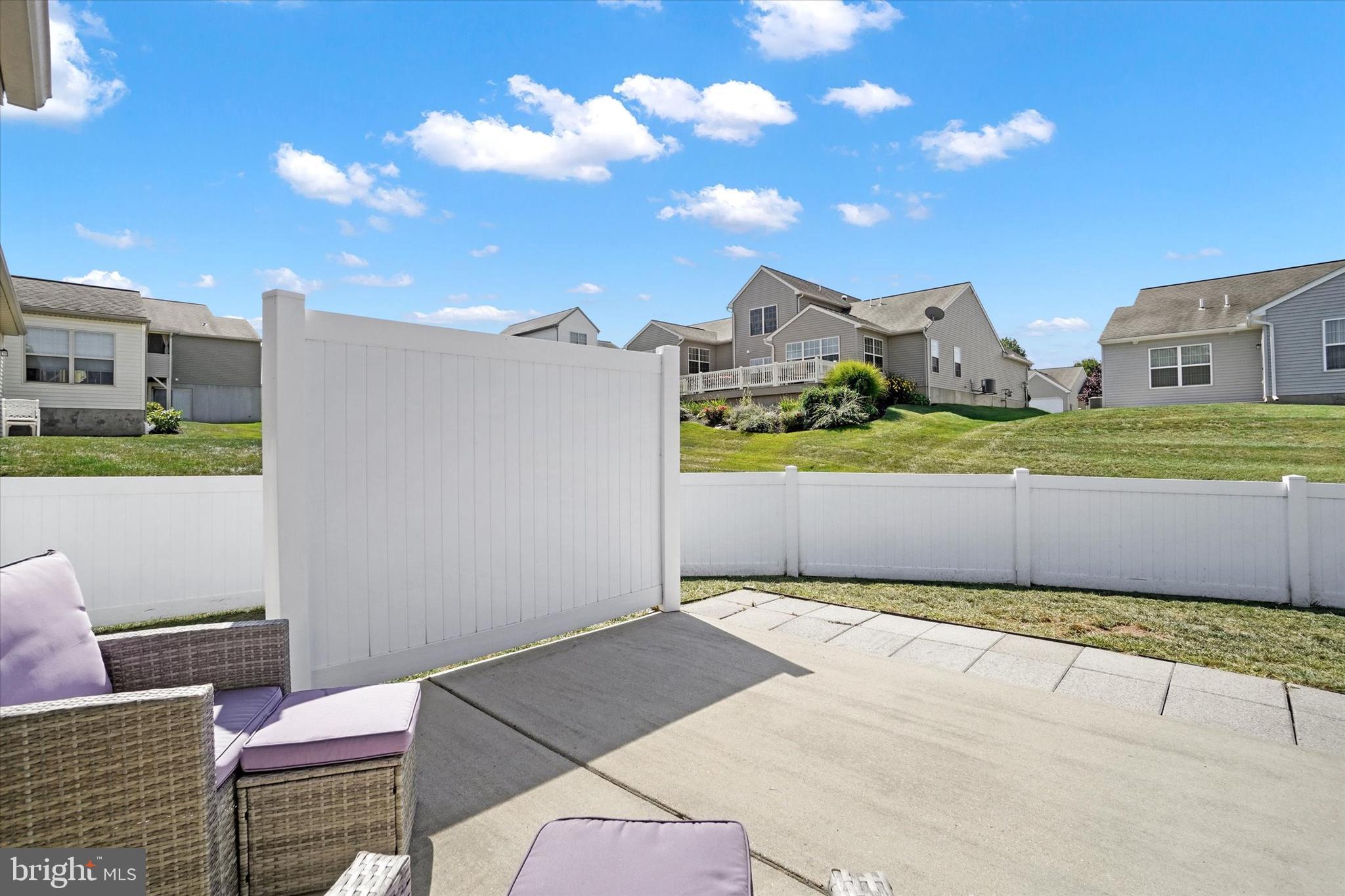 FAIRE WYND - Residential