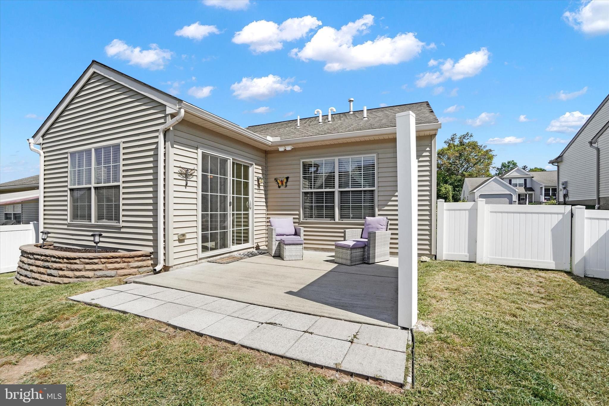 FAIRE WYND - Residential