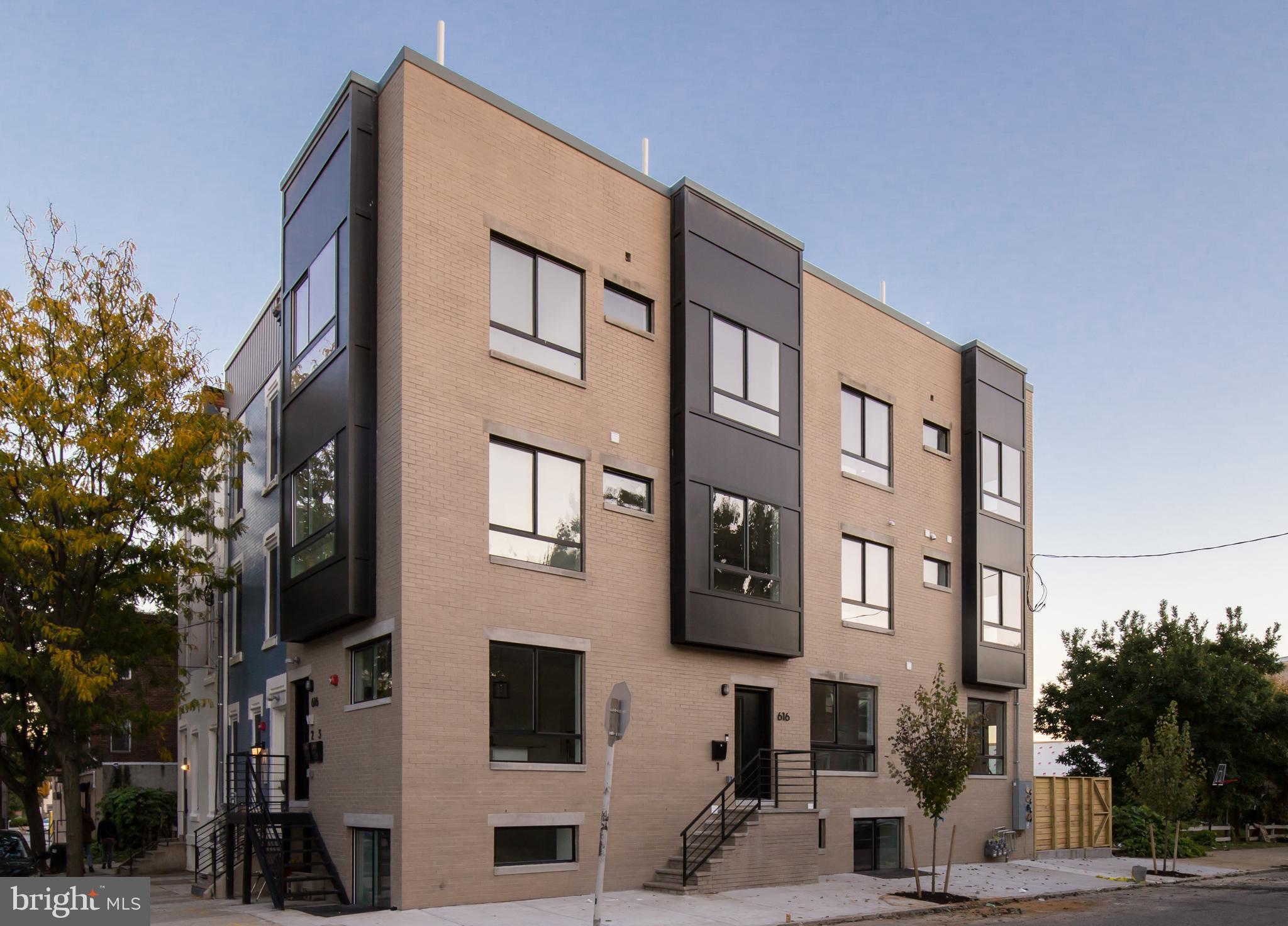 NORRIS SQUARE - Residential Lease