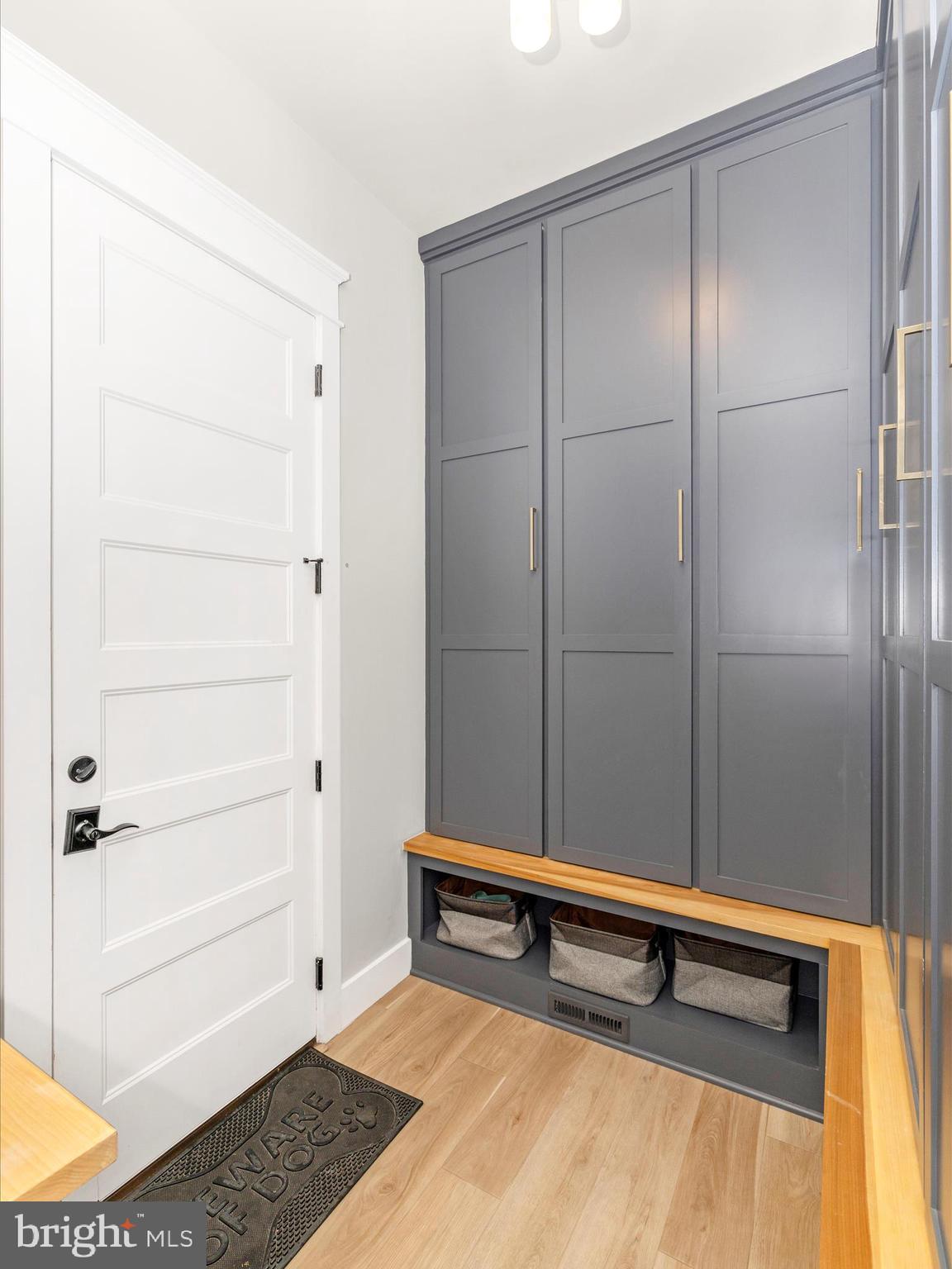 TREASURE MOUNTAIN - Residential