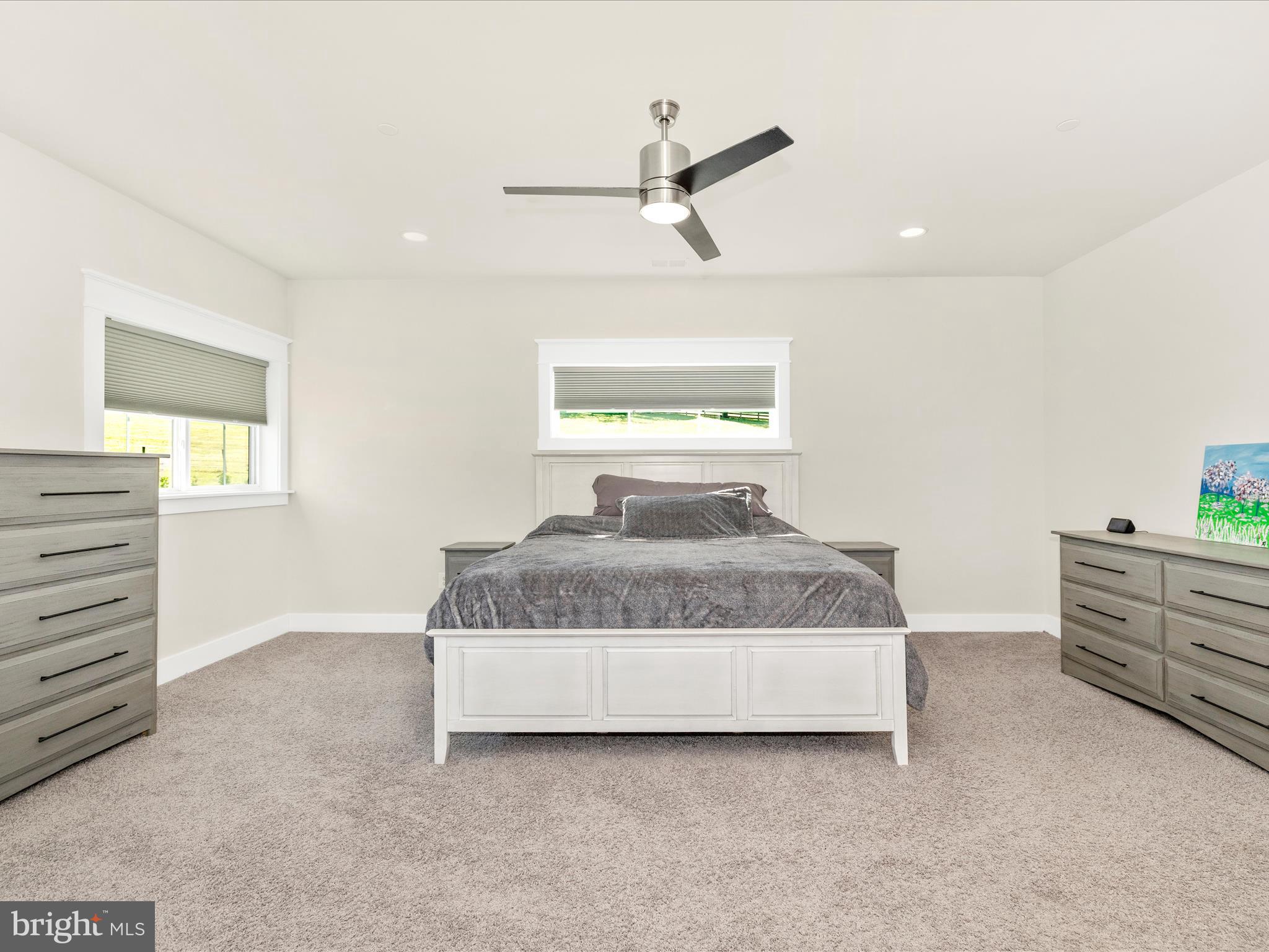 TREASURE MOUNTAIN - Residential