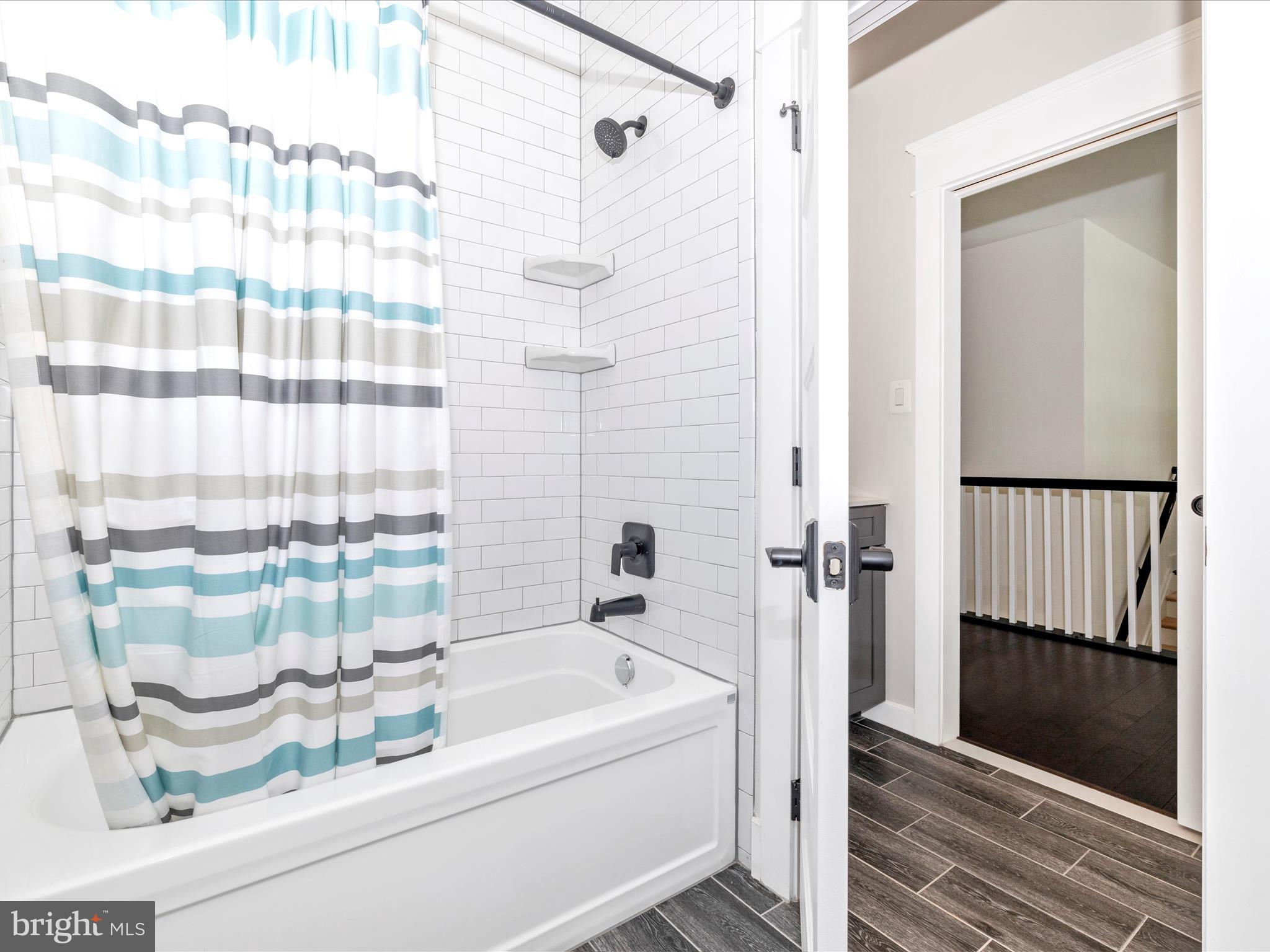 TREASURE MOUNTAIN - Residential