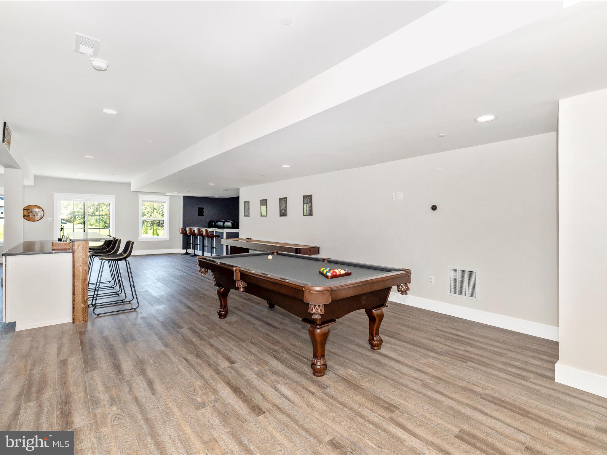 TREASURE MOUNTAIN - Residential