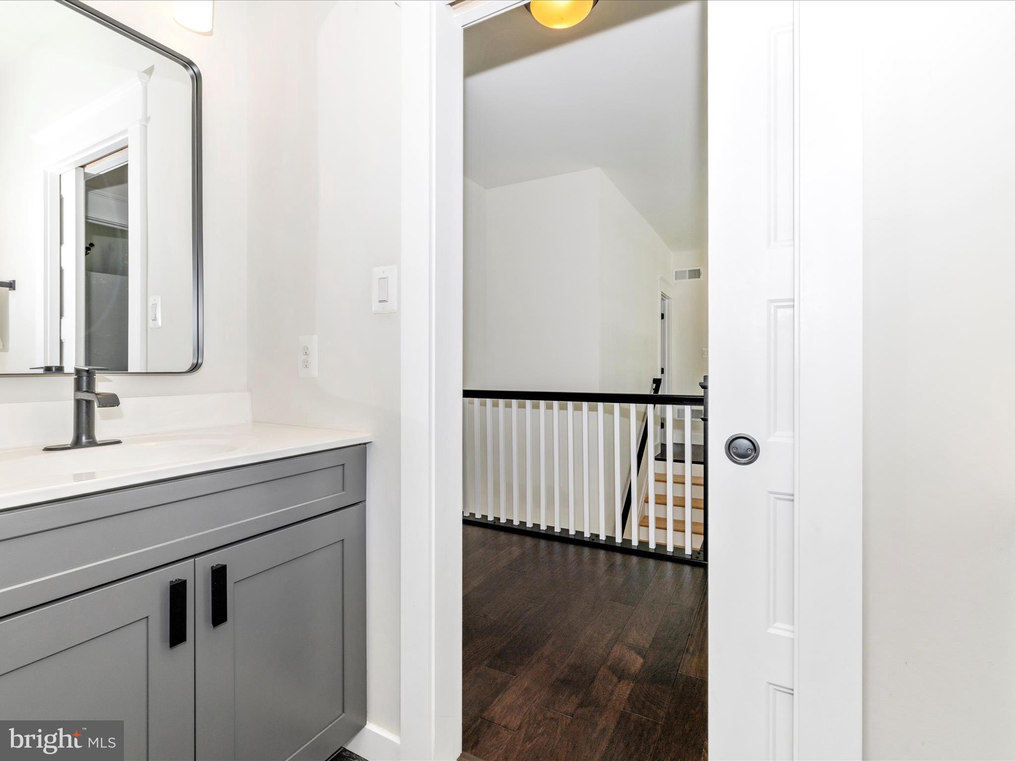 TREASURE MOUNTAIN - Residential