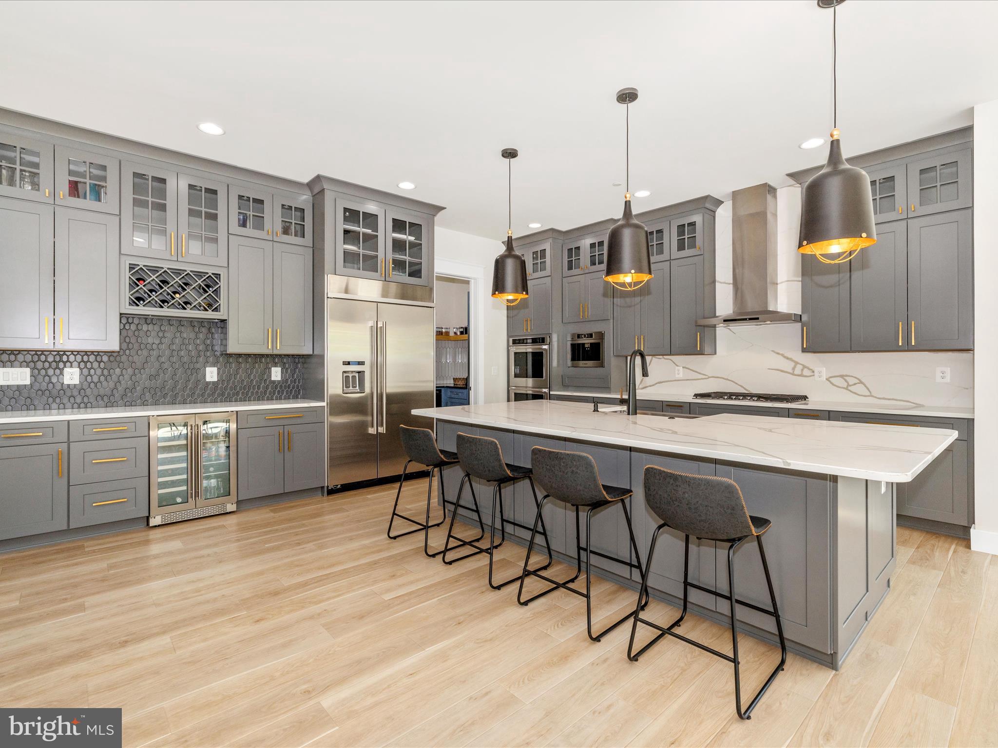 TREASURE MOUNTAIN - Residential