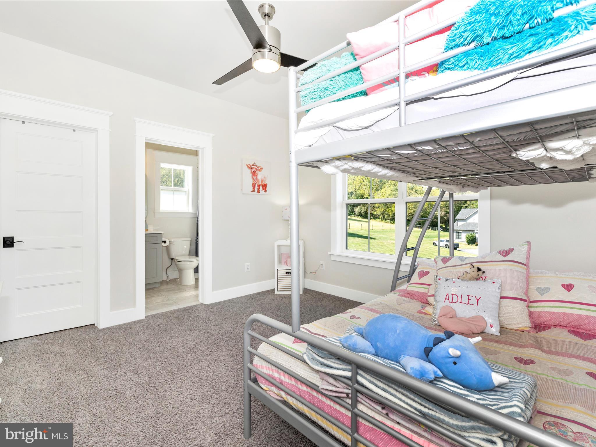 TREASURE MOUNTAIN - Residential