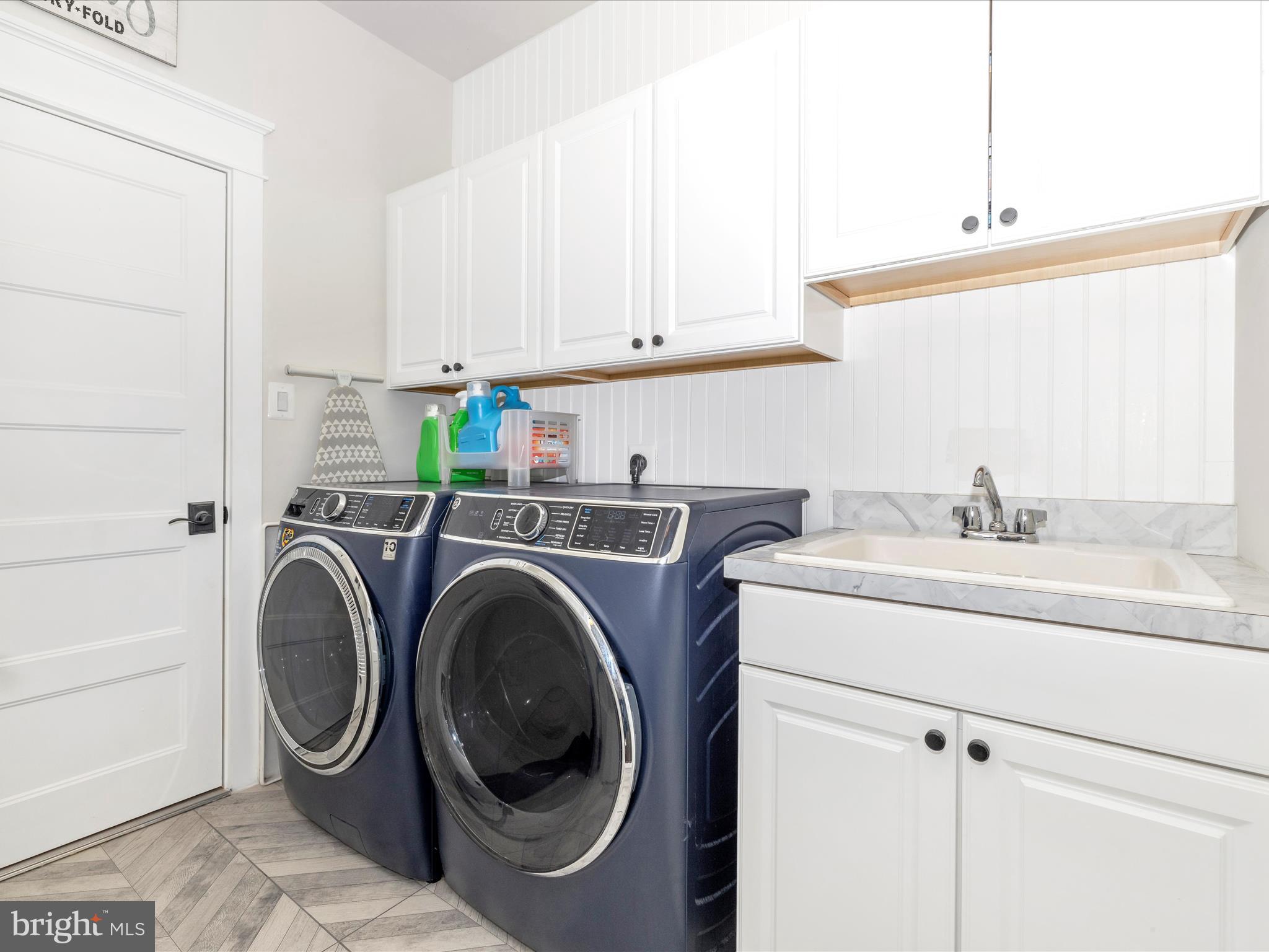 TREASURE MOUNTAIN - Residential