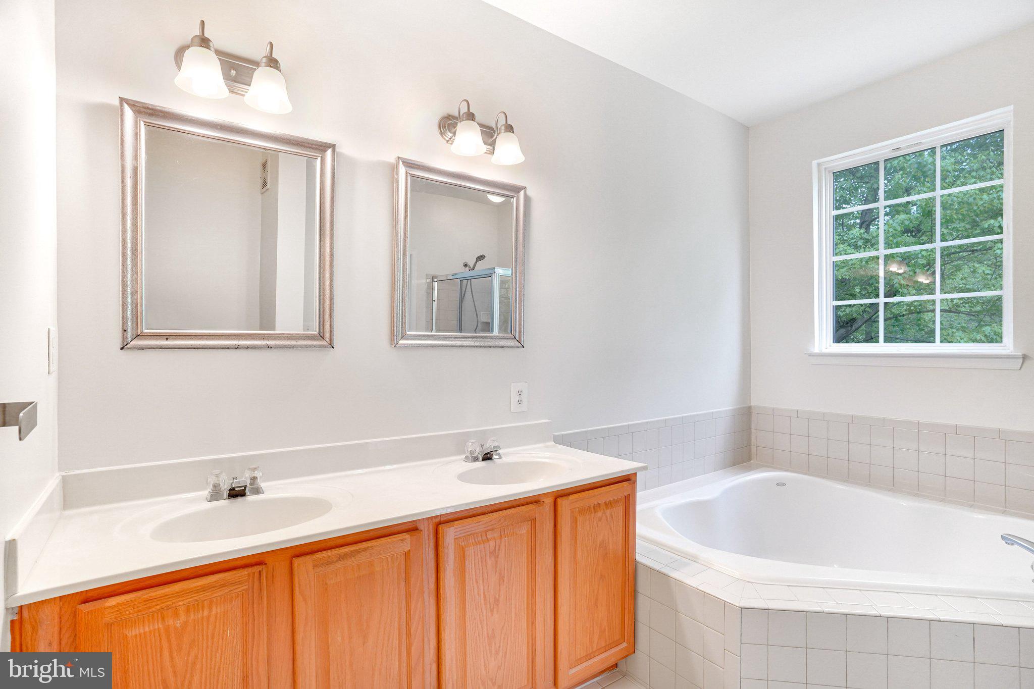 LORTON STATION NORTH CND - Residential