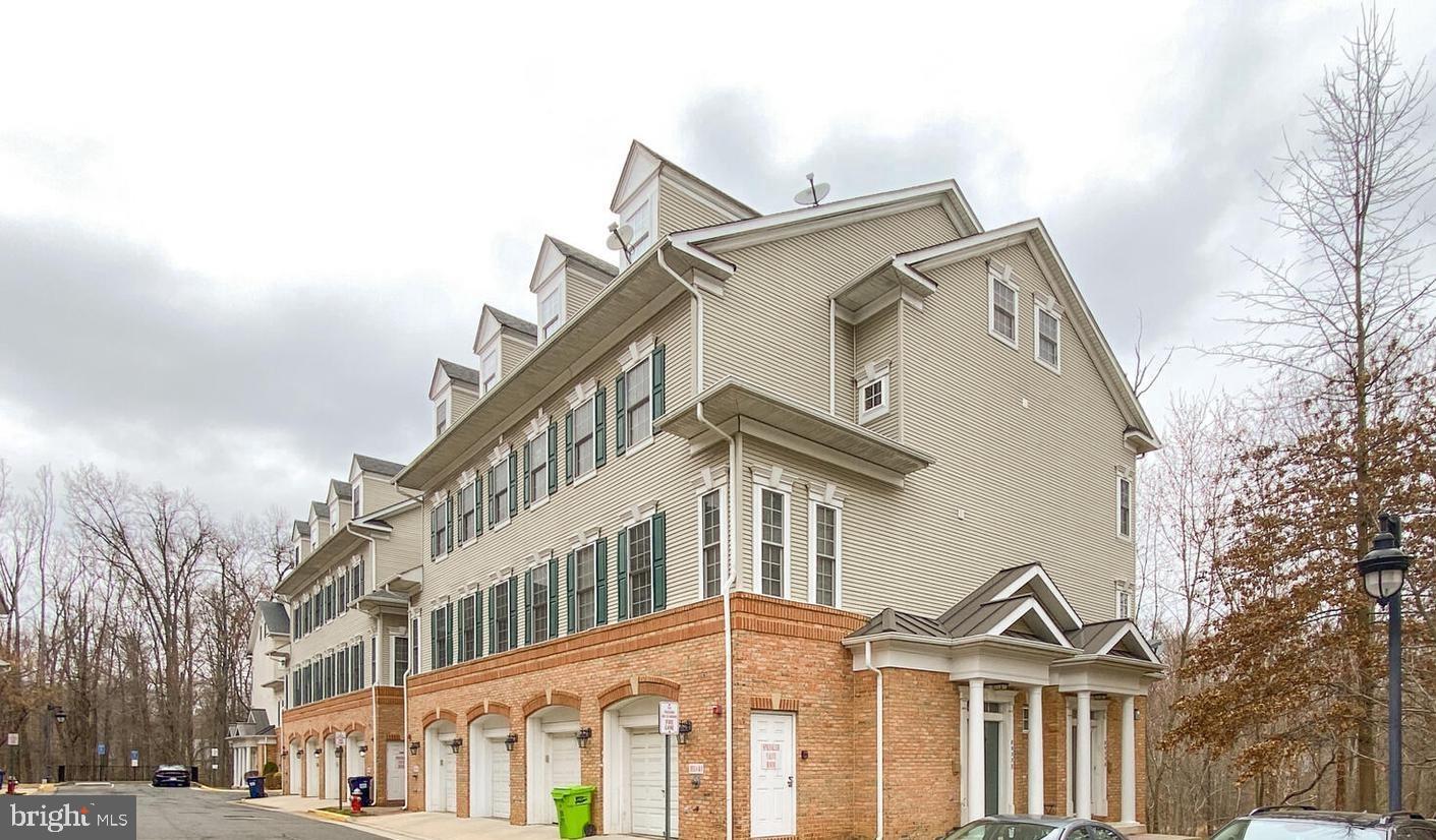 LORTON STATION NORTH CND - Residential