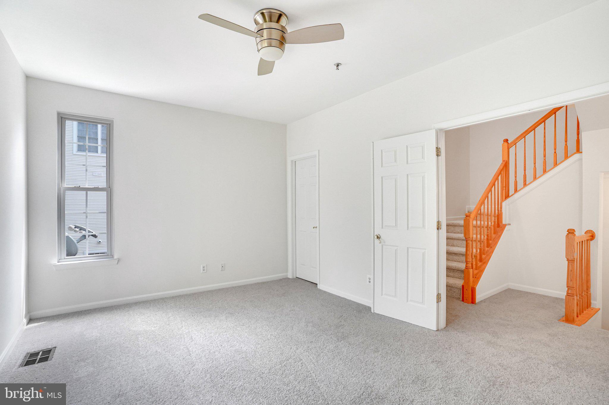 LORTON STATION NORTH CND - Residential