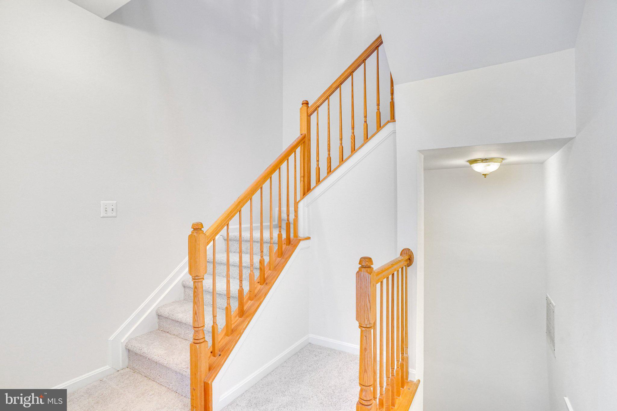 LORTON STATION NORTH CND - Residential