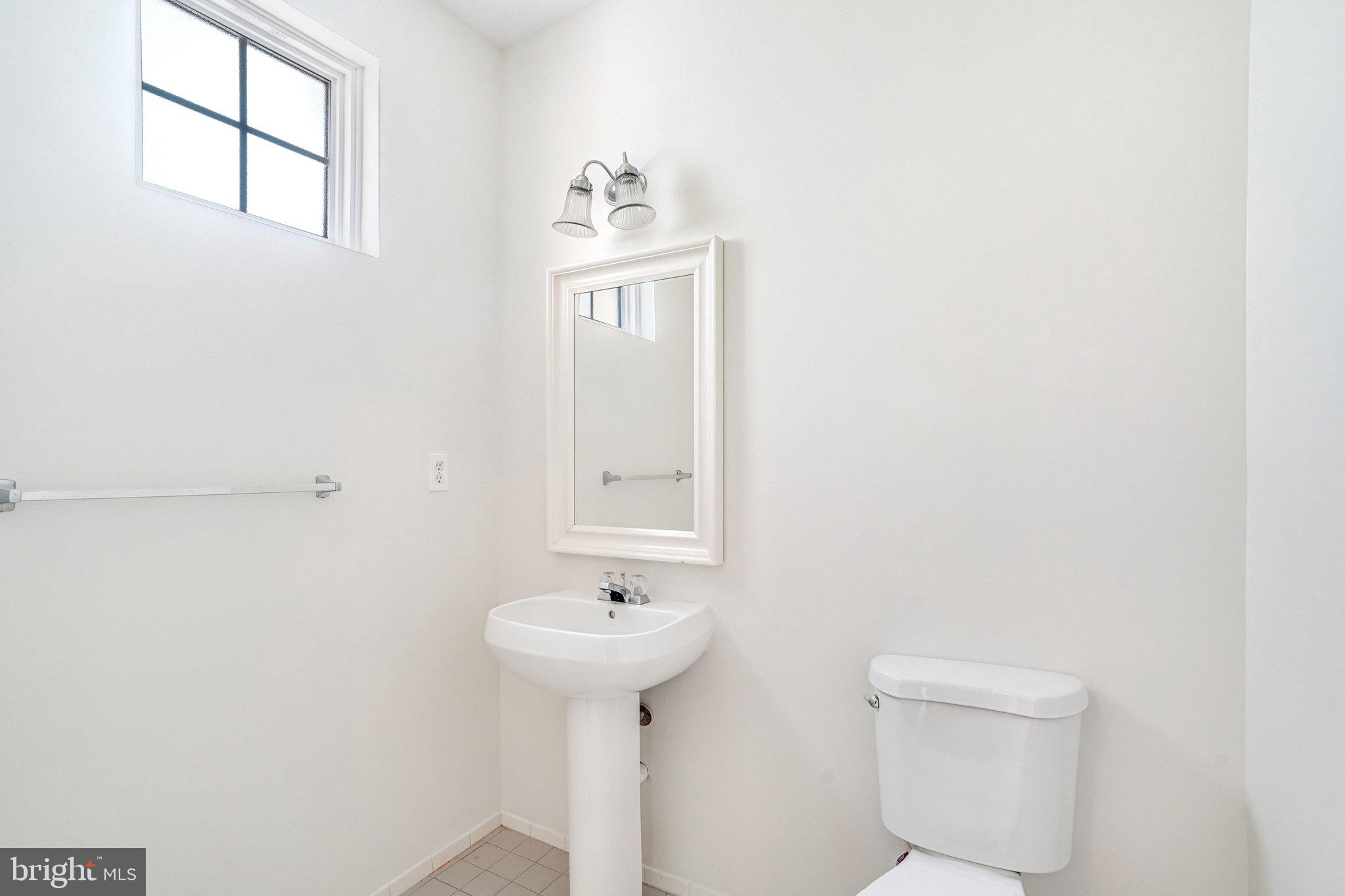 LORTON STATION NORTH CND - Residential